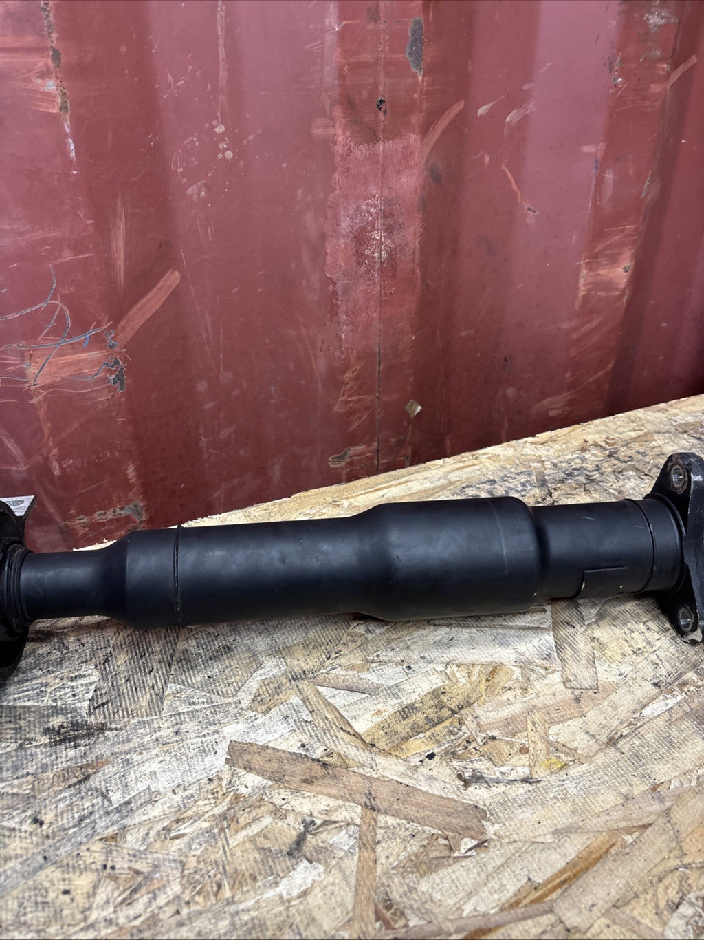 OEM Rear Drive Shaft Prop Drive Shaft For BMW 3 SERIES E90 2610 7574679 AWD