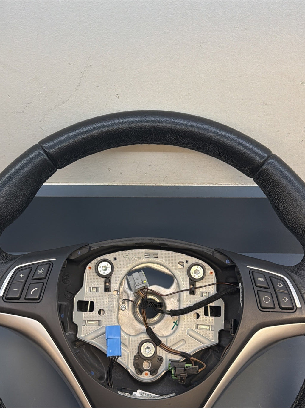 07-13 BMW X1 E84 Sport Steering Wheel Heated Leather W/O Paddles LCI OEM 6853133