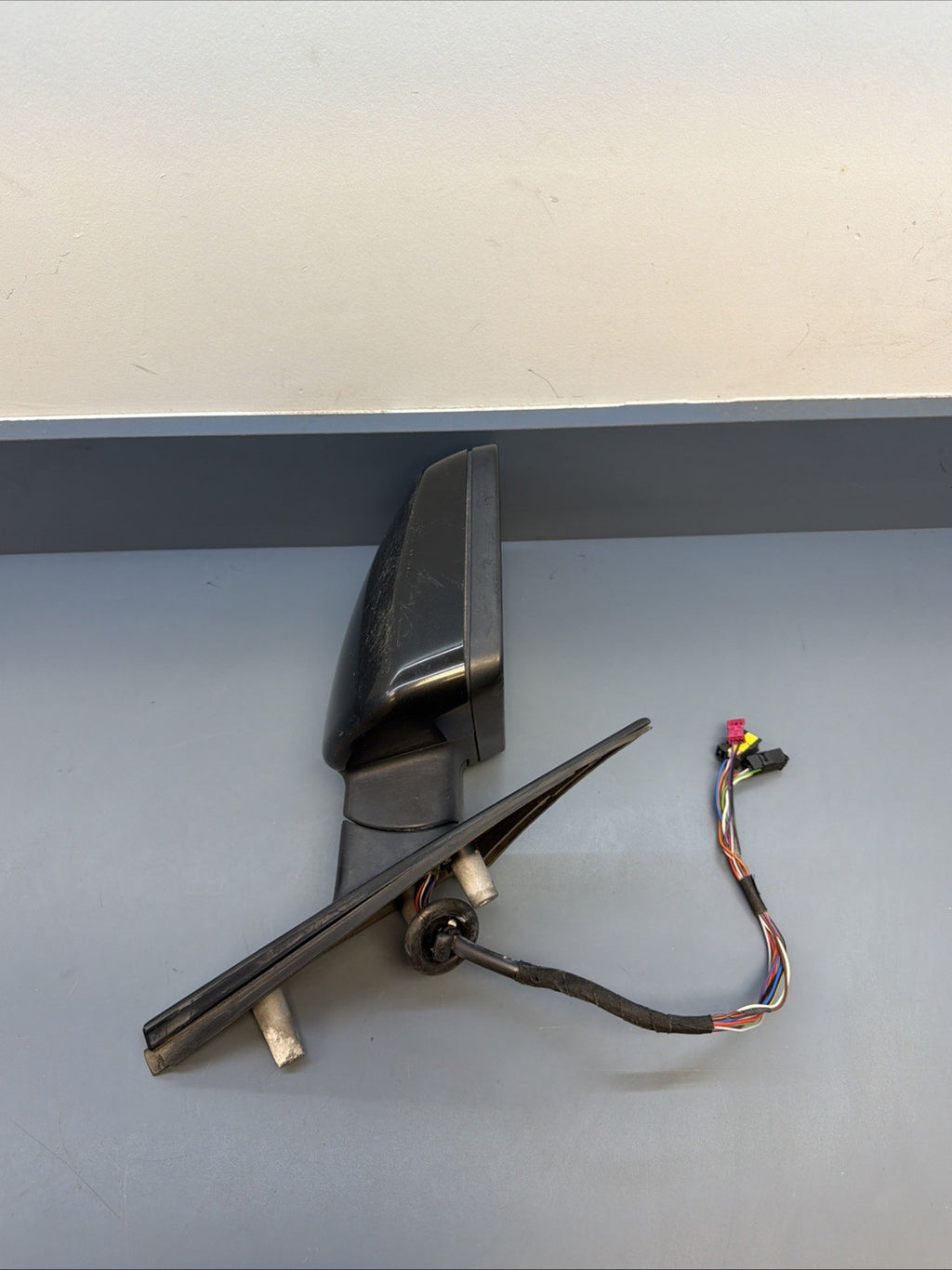 2004-2007 BMW Black Right Side Power Mirror 010748 5 Series E60 *READ*