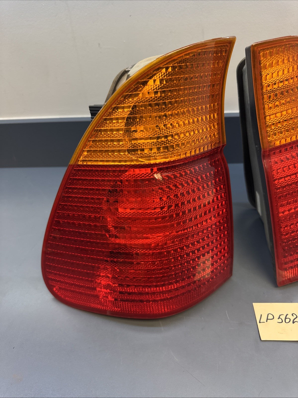 2002 2005 2006 BMW E53 X5 Left+Right Side Tail Lights Oem 63218409010 6321715839