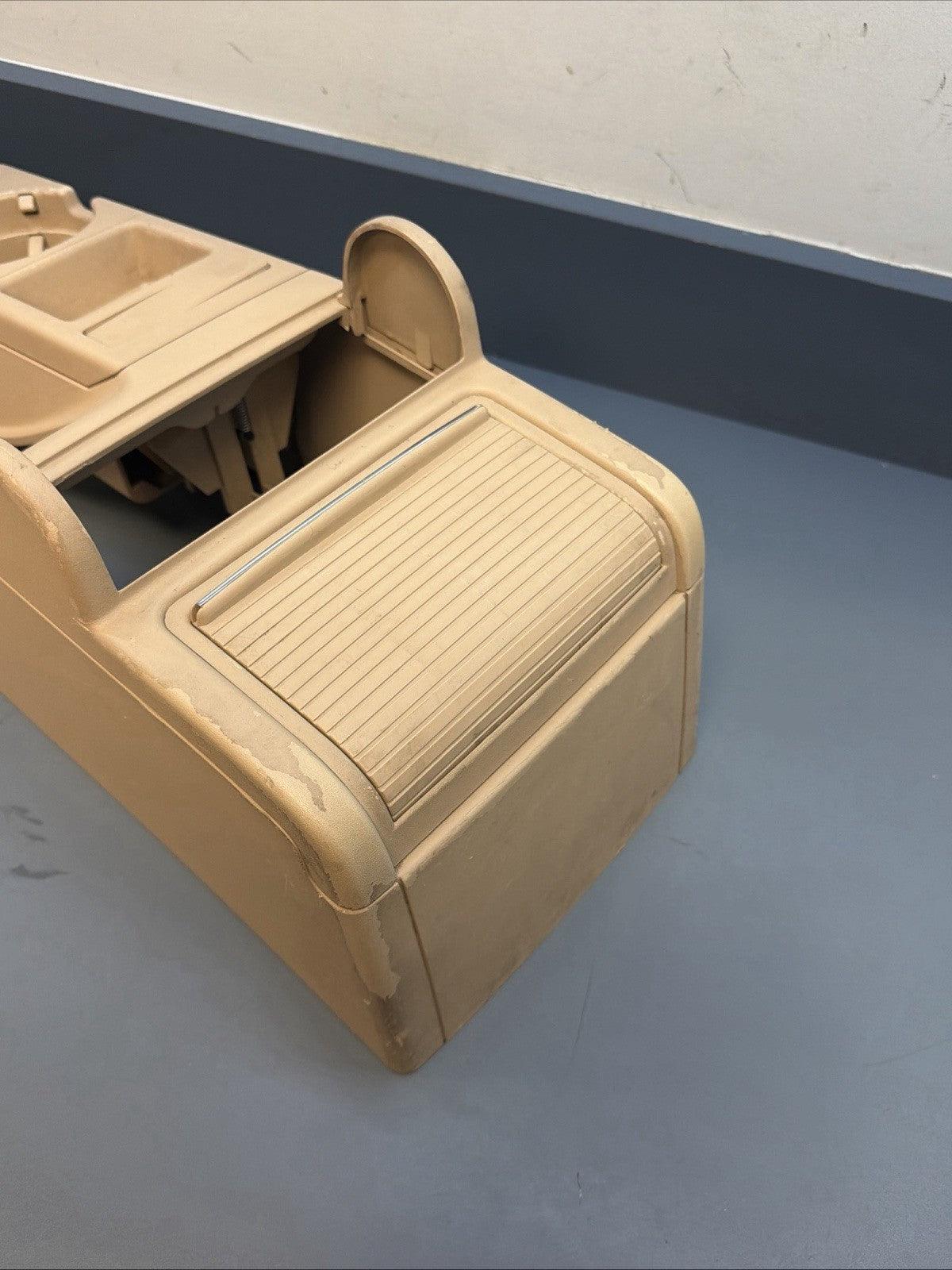 98-06 BMW E46 3 Series Front Center Console Storage Trim Panel Beige 8213680