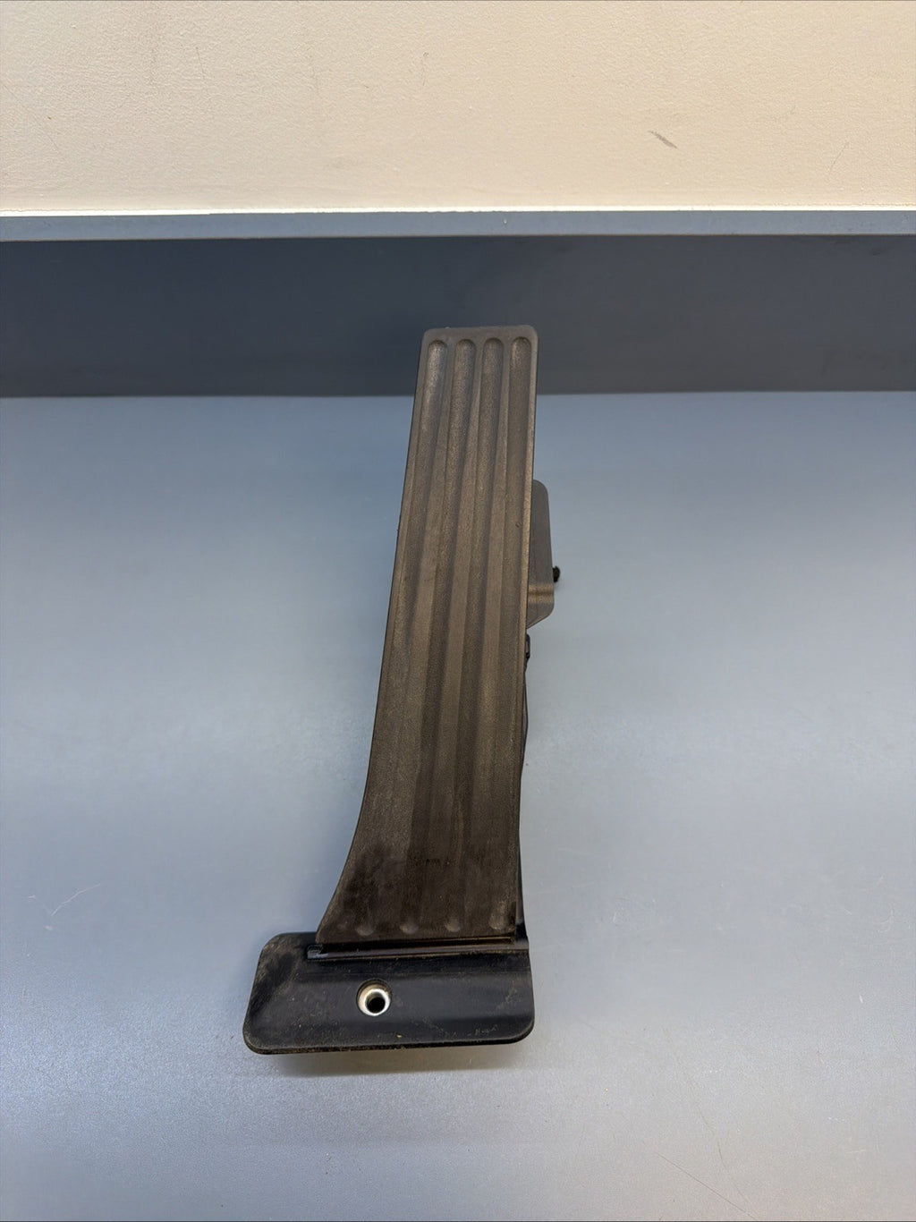 12-18 BMW X1 F30 F31 F34 F32 3-Series Gas Acceleration Pedal 6853175 OEM