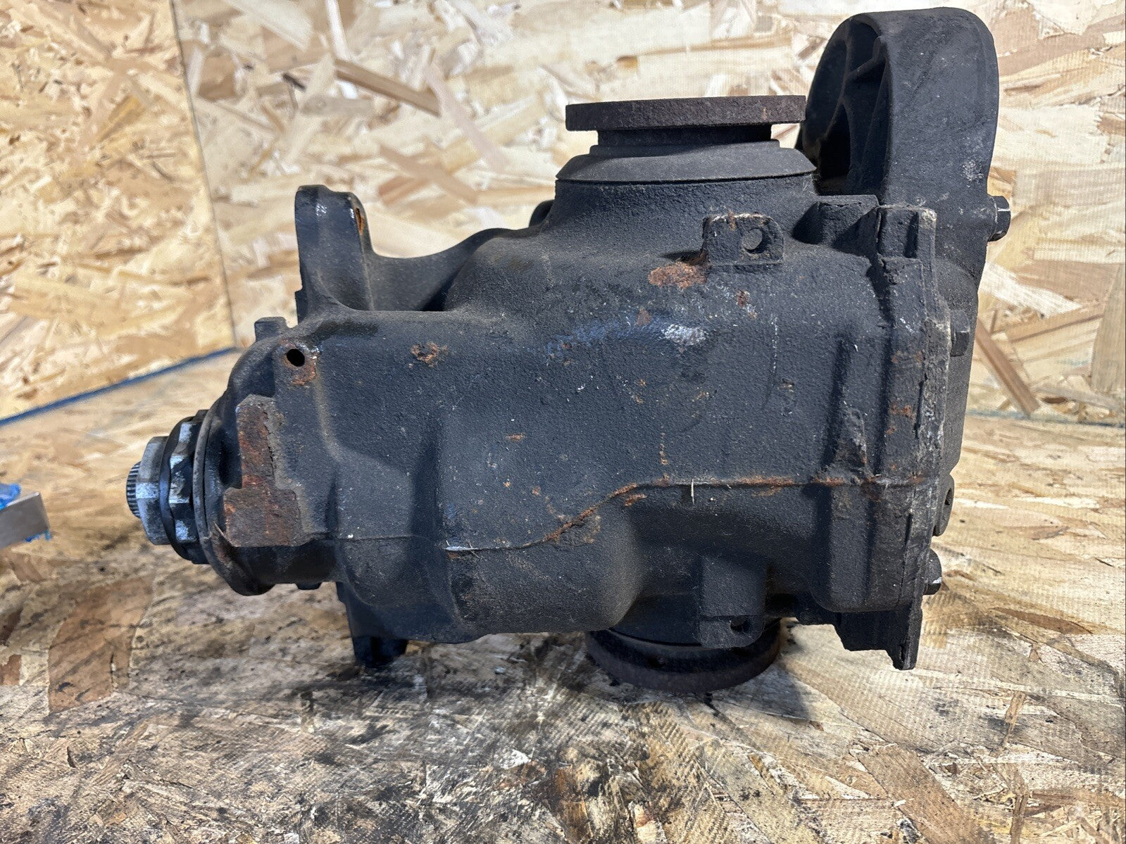 BMWE90 335 REAR DIFFERENTIAL 2007-2013 3 SERIES 3.46 FINAL DRIVE
