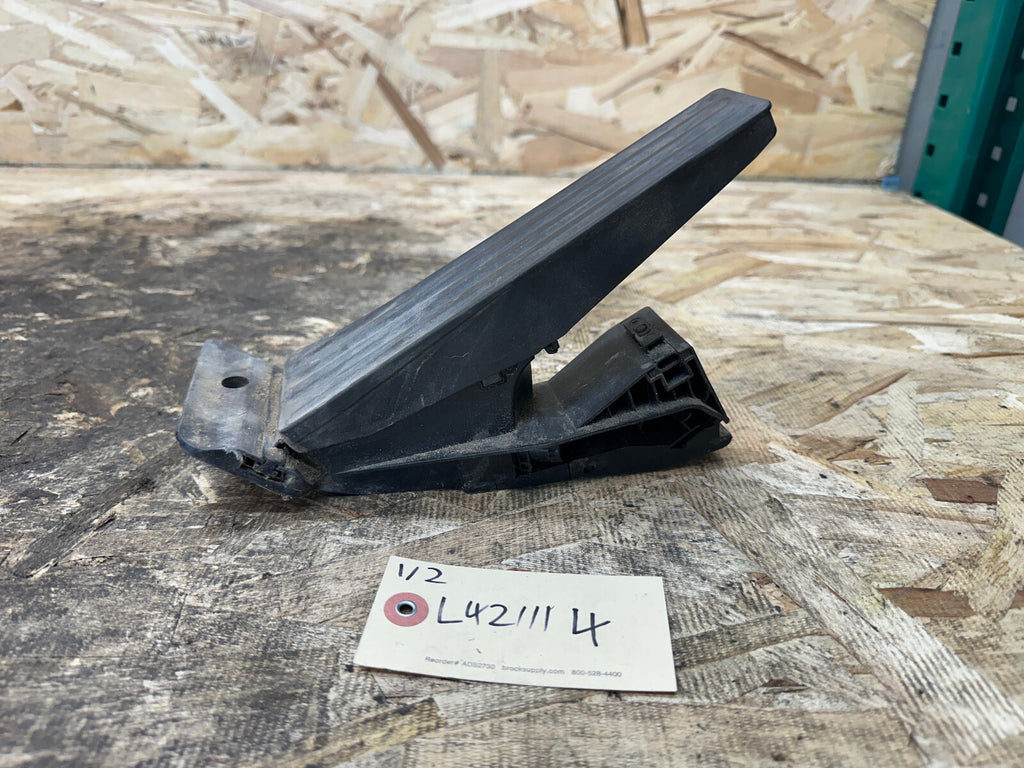 BMW 206-2017 E70 E71 F10 5 SERIES X5 X6 GAS THROTTLE ACCELERATION PEDAL 6789998