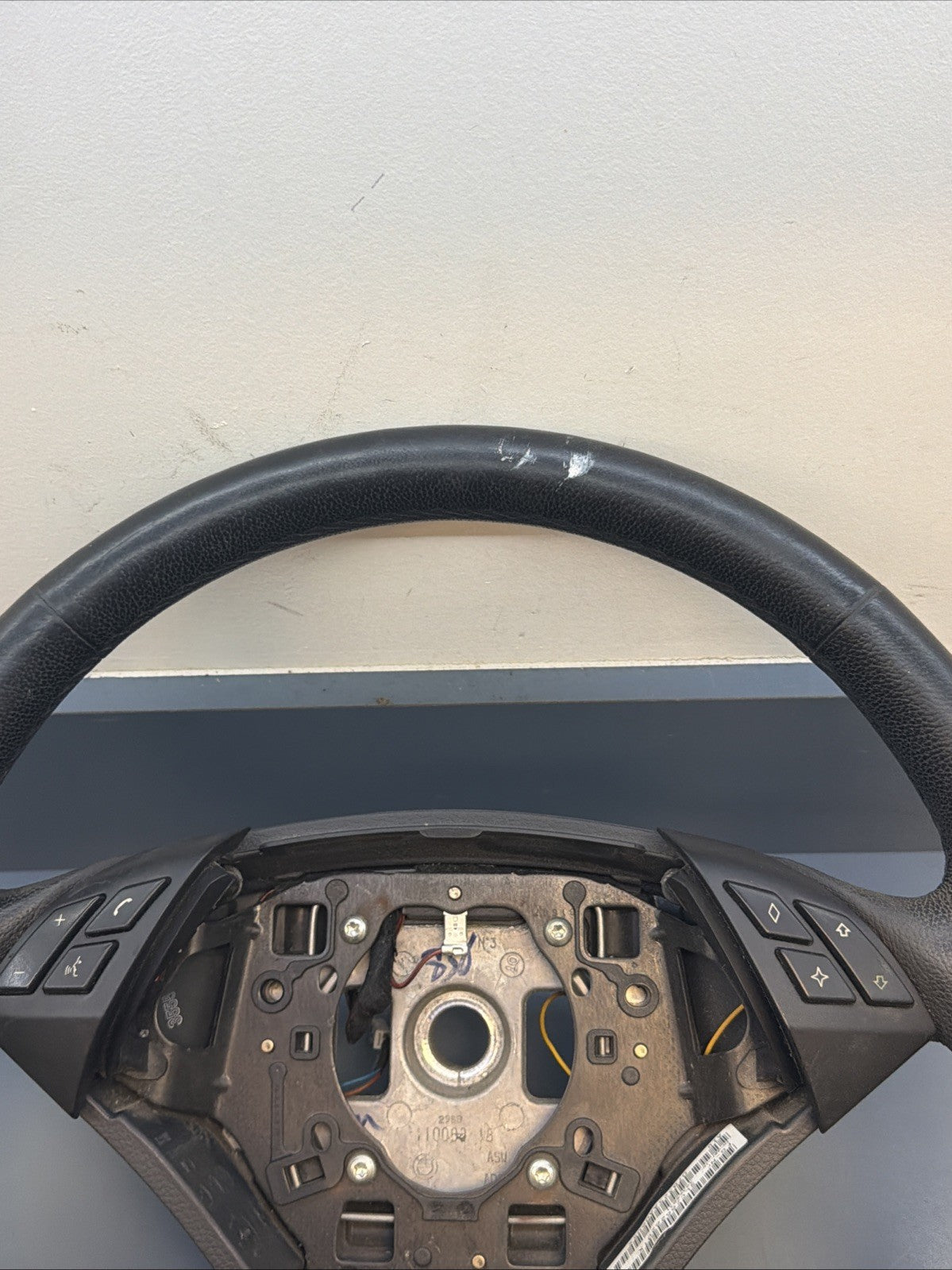 06-10 BMW E60 535i 528i 545i 550i Steering Wheel Non-Sport W/ Controls 3385E6030