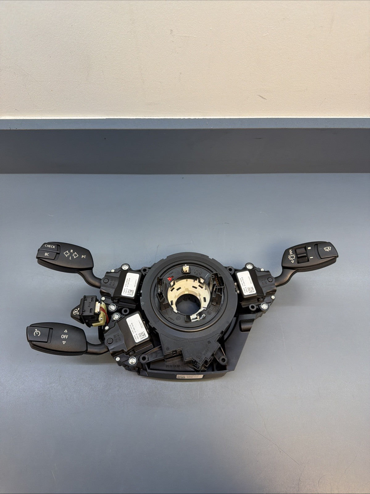 2008-2011 BMW E60 535xi 525i 528i Steering Column Combination Switch 9170225 OEM