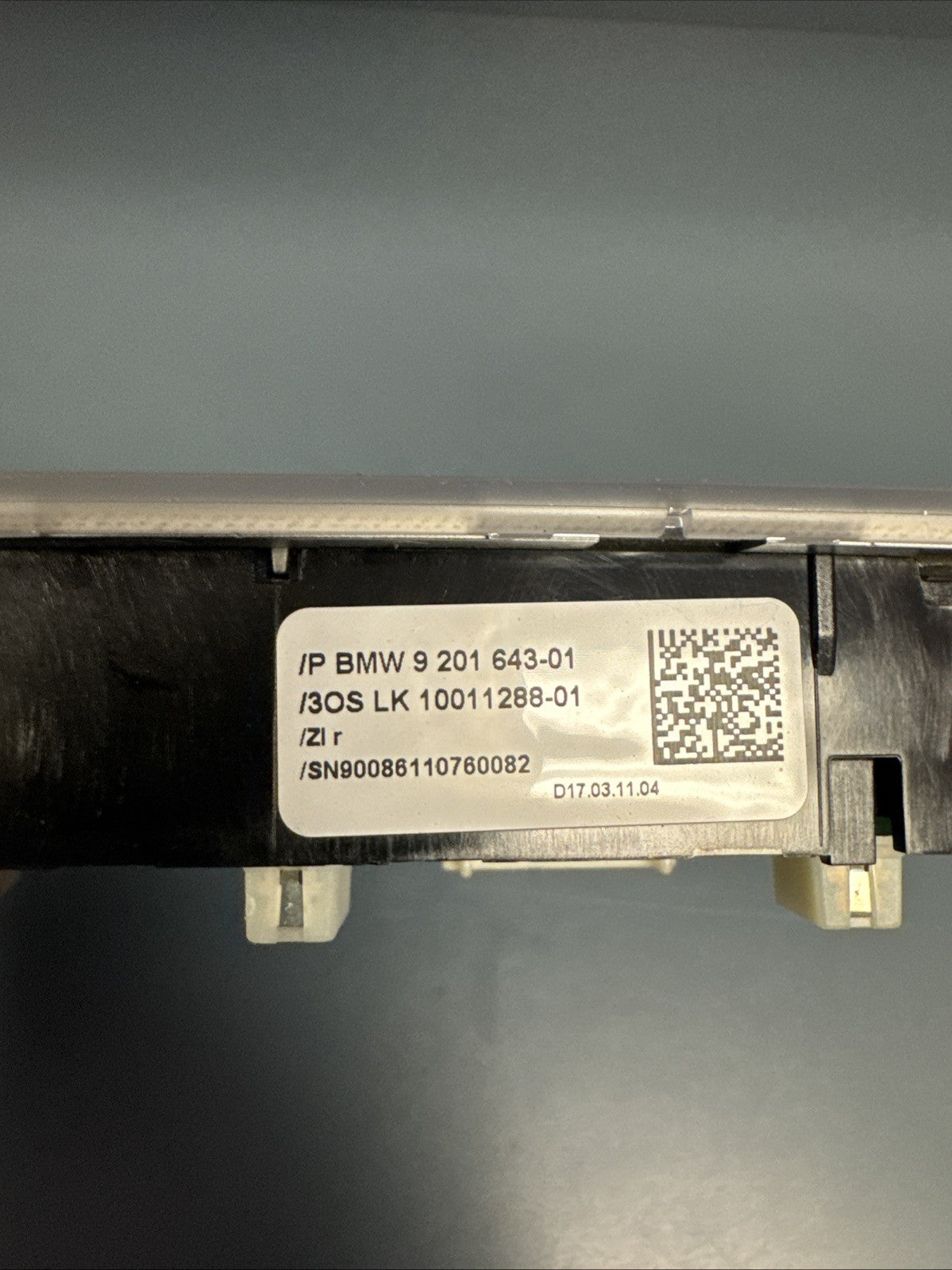 09-11 BMW E90 E91 E92 E84 REAR OVERHEAD CONSOLE DOME READING LIGHT 9201643 OEM
