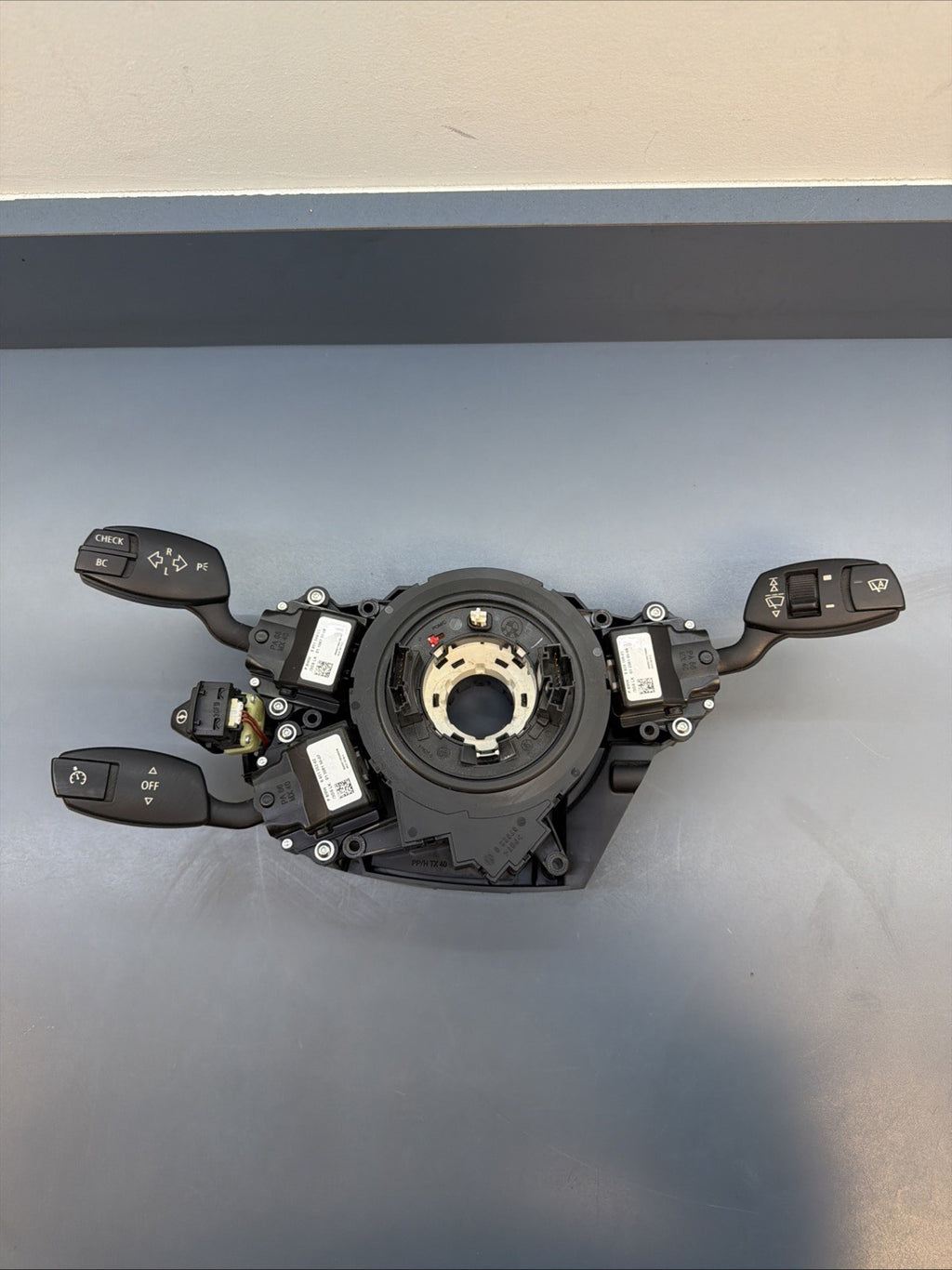 OEM BMW E60 E61 E63 E64 LCI M5 M6 Column Steering Slip Ring 9204504