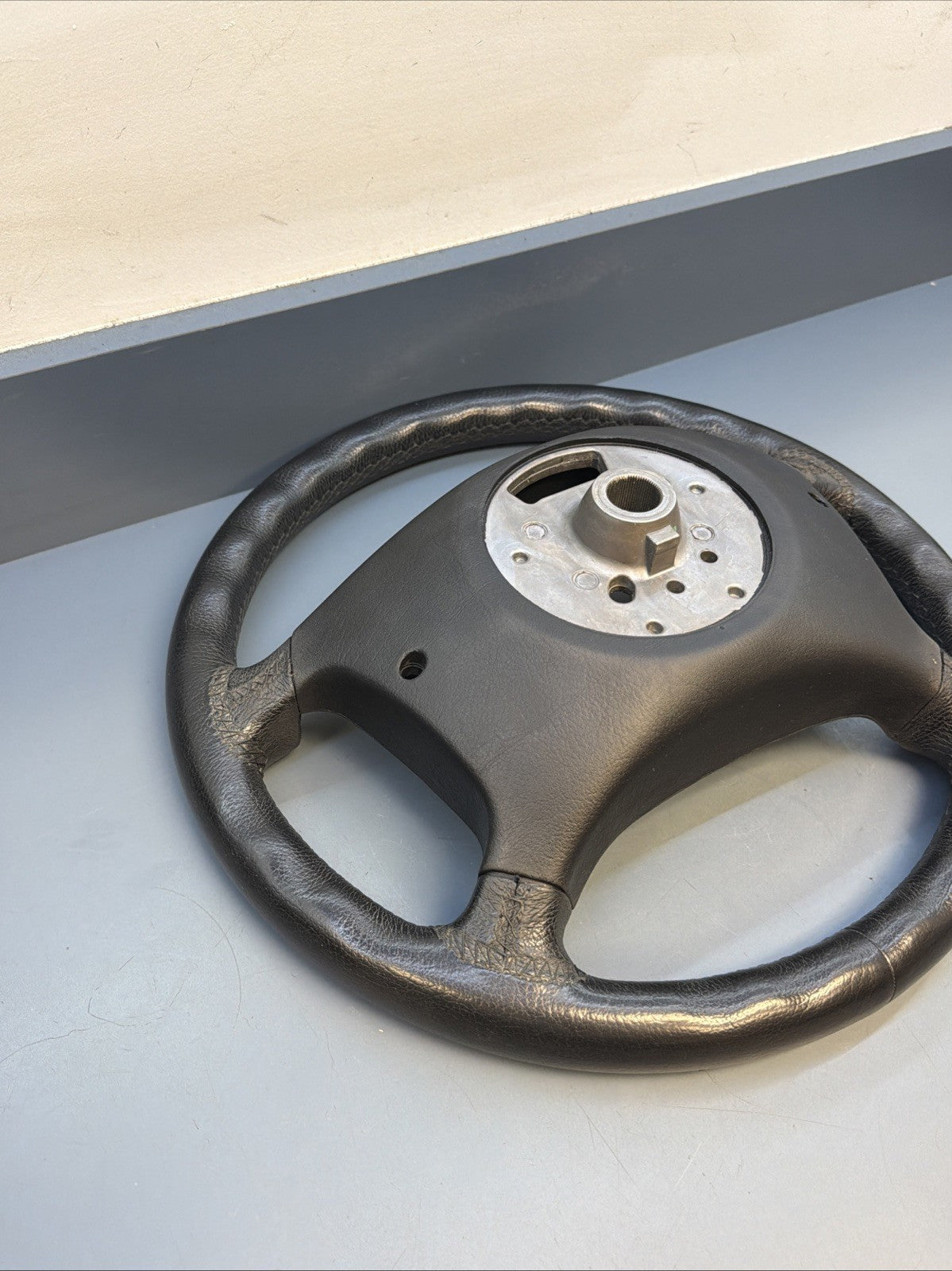 99-06 BMW OEM 330XI STEERING WHEEL W/O CONTROL SWITCHES LEATHER BLACK OEM