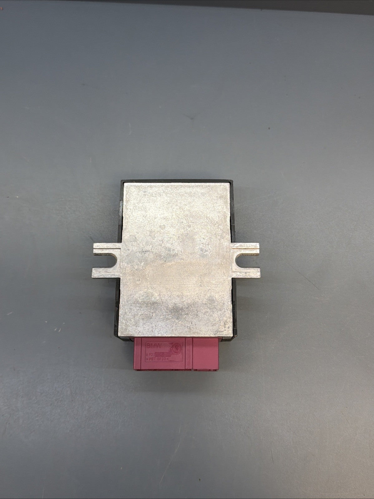 2006-2010 BMW E60 E70 E82 E90 E92 EKPM2 FUEL PUMP CONTROL MODULE 7180426