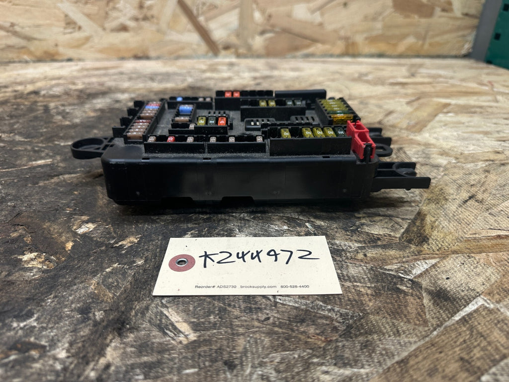 BMW 2012-2019 F30 F32 F34 F36 F80 F82 REAR FUSE RELAY BOX OEM 9337880