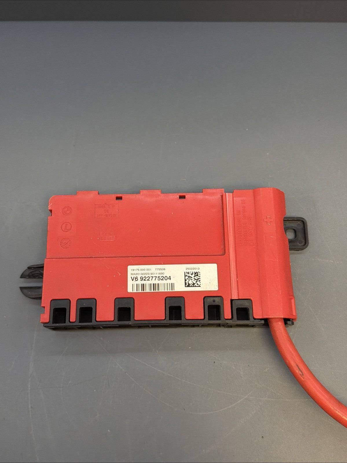 12-20 BMW F30 F32 328 BATTERY POWER DISTRIBUTION JUNCTION FUSE BOX OEM 922775204