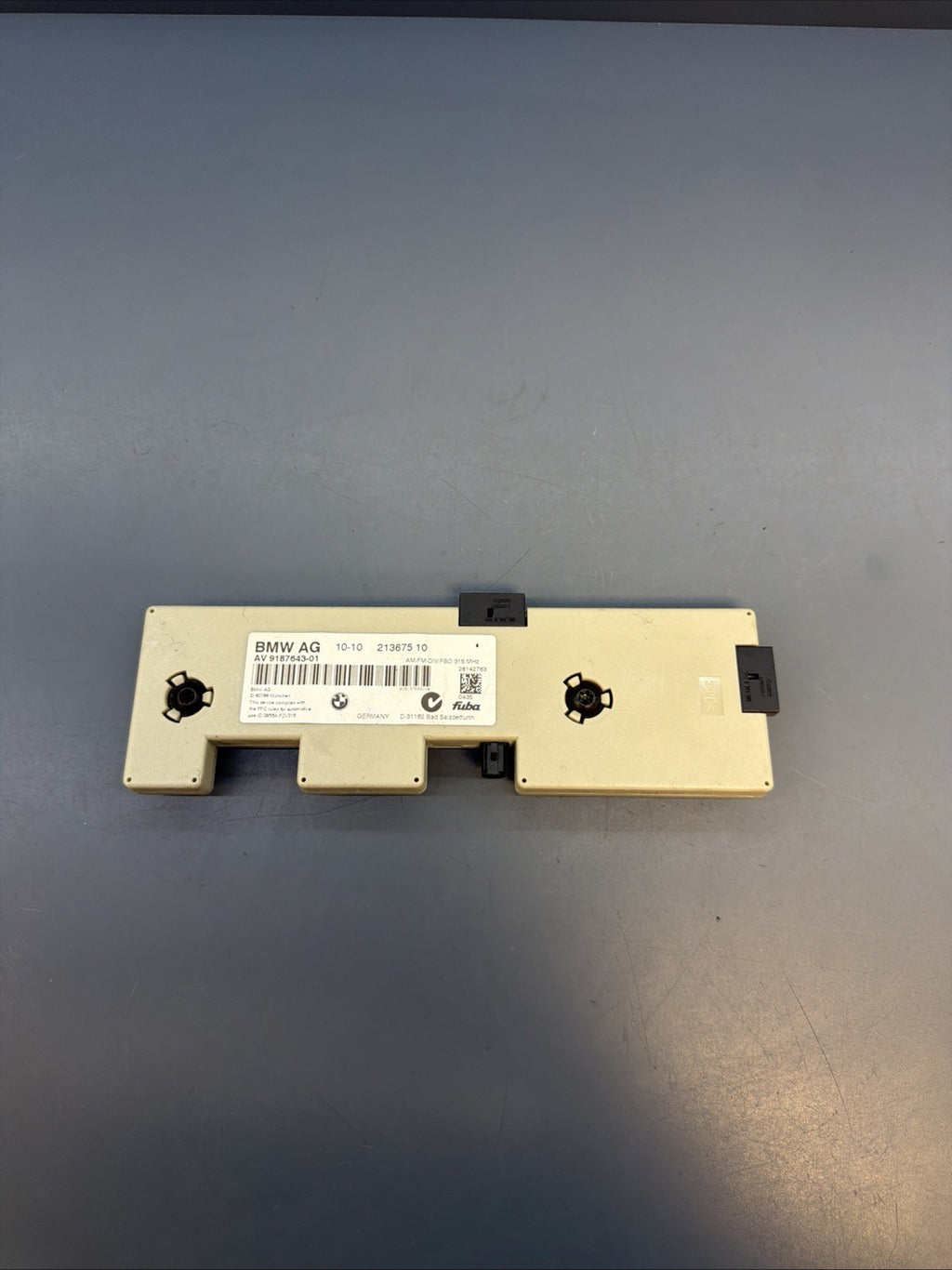 2008 - 2013 BMW E92 E90 E93 M3 Radio Antenna Amplifier Module 9187643-01 OEM