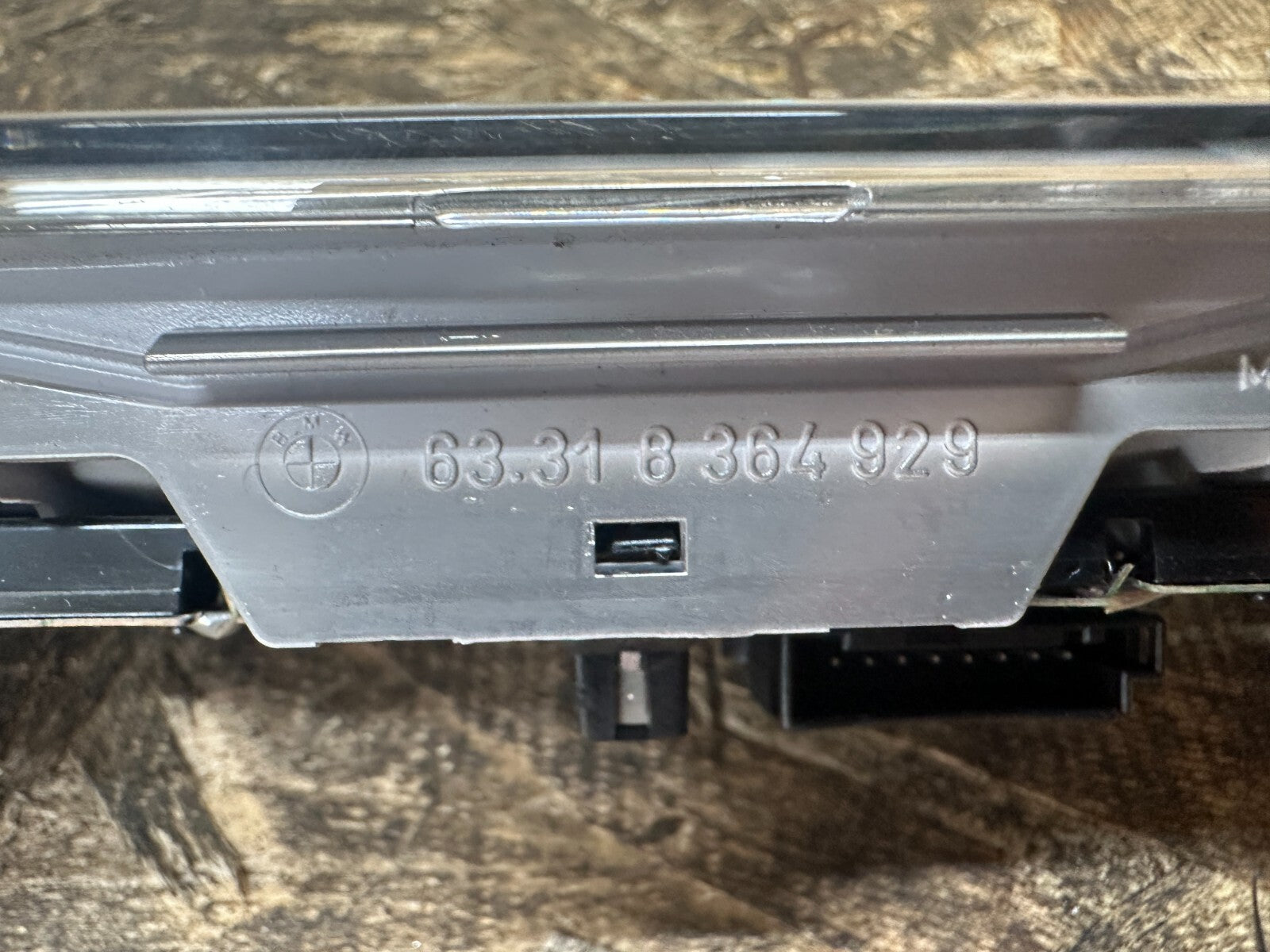 BMW 97-10 3 SERIES 6 SERIES X3 X5 Z4 FRONT INTERIOR READING LIGHT OEM 8364929