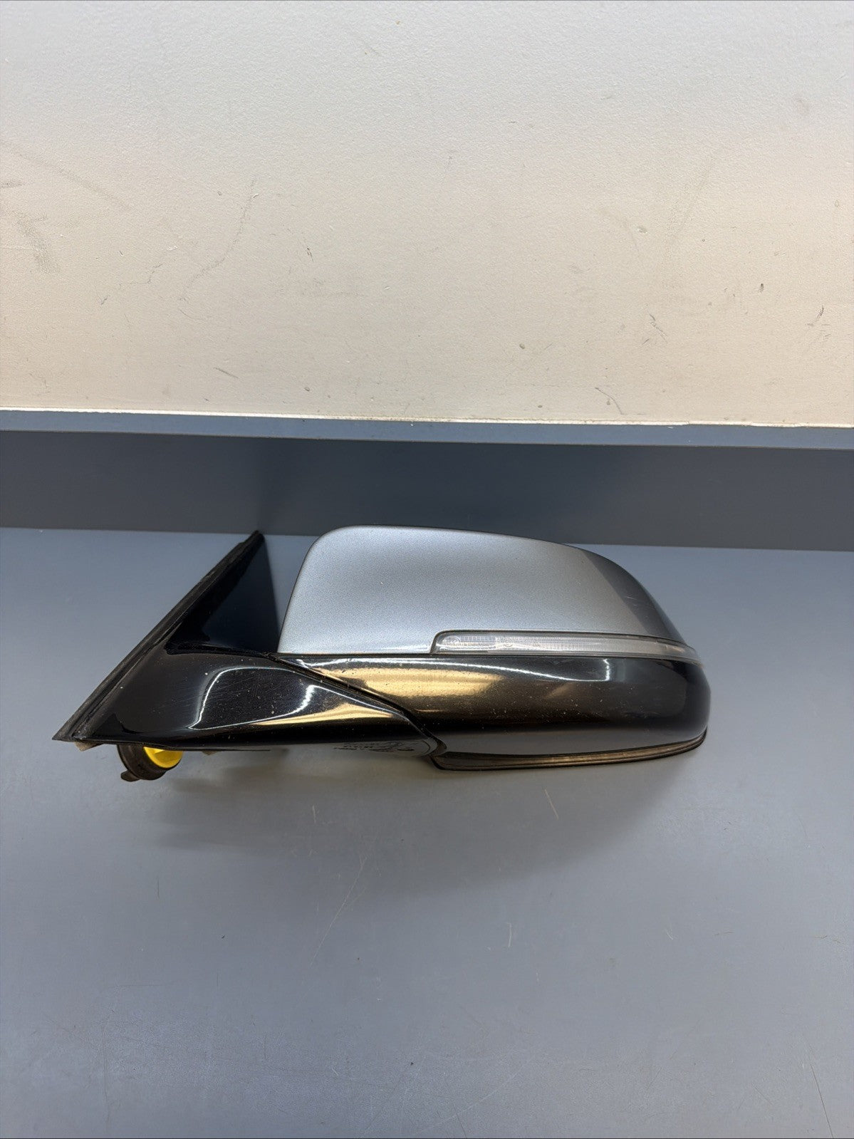 11-13 BMW 528i F10 Front Left Driver Side Rear View Door Mirror A046412 Oem