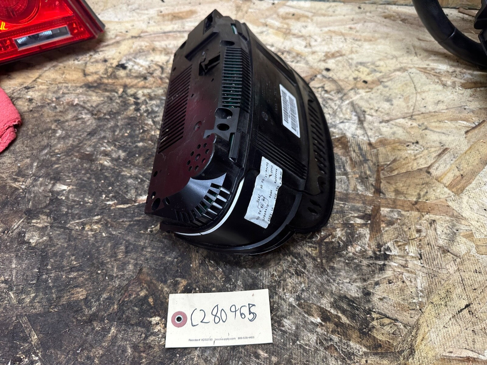 BMW 2004-2010 E60/E61 LCI SPEEDOMETER GAUGE PANEL MPH OEM BMW 6965359