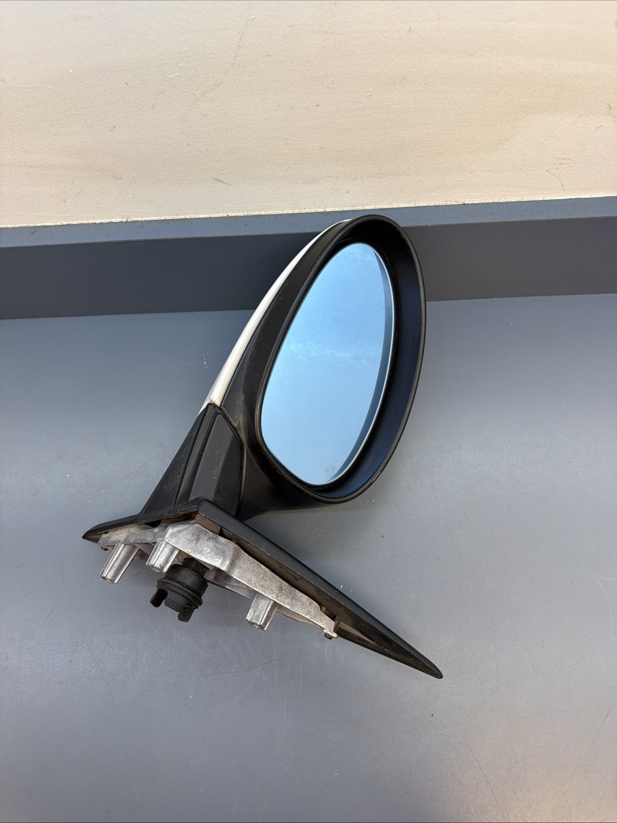 BMW 328 MIRROR LEFT DRIVER 2006 2007 2008 7075626 335 E90 SEDAN OEM