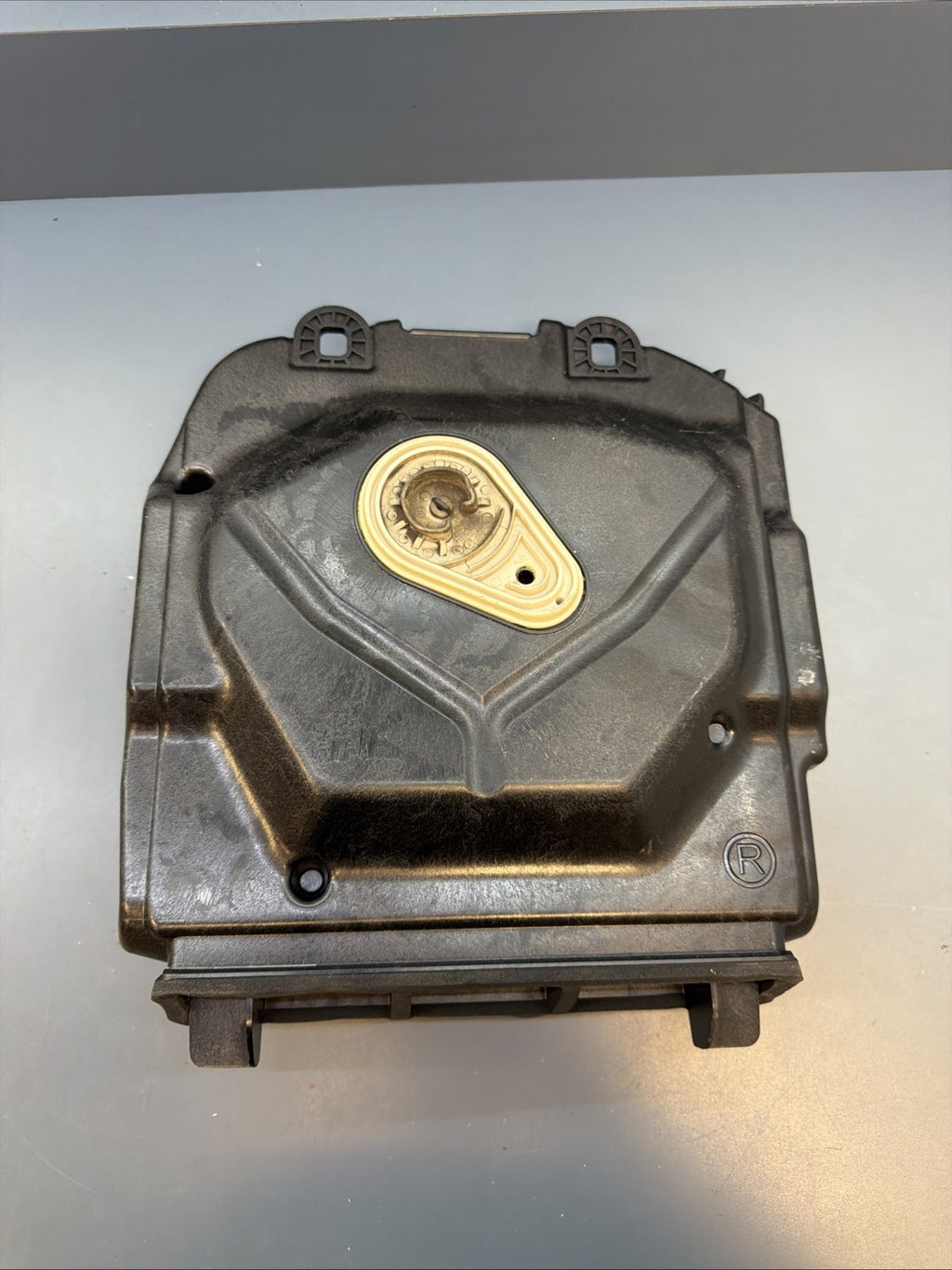 BMW F10 F11 F06 F12 M5 Harman Kardon Underseat Subwoofer 9169688 RIGHT PASS