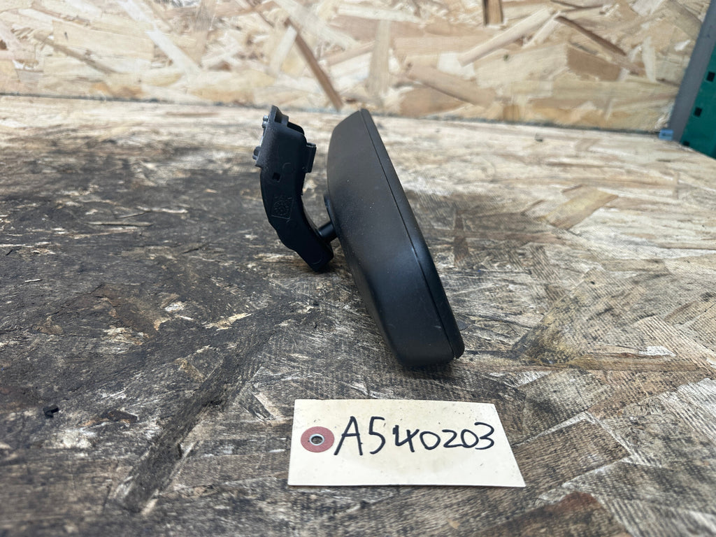 BMW 2006-2012 E90 3 SERIES REAR VIEW MIRROR AUTO DIM OEM 9052195