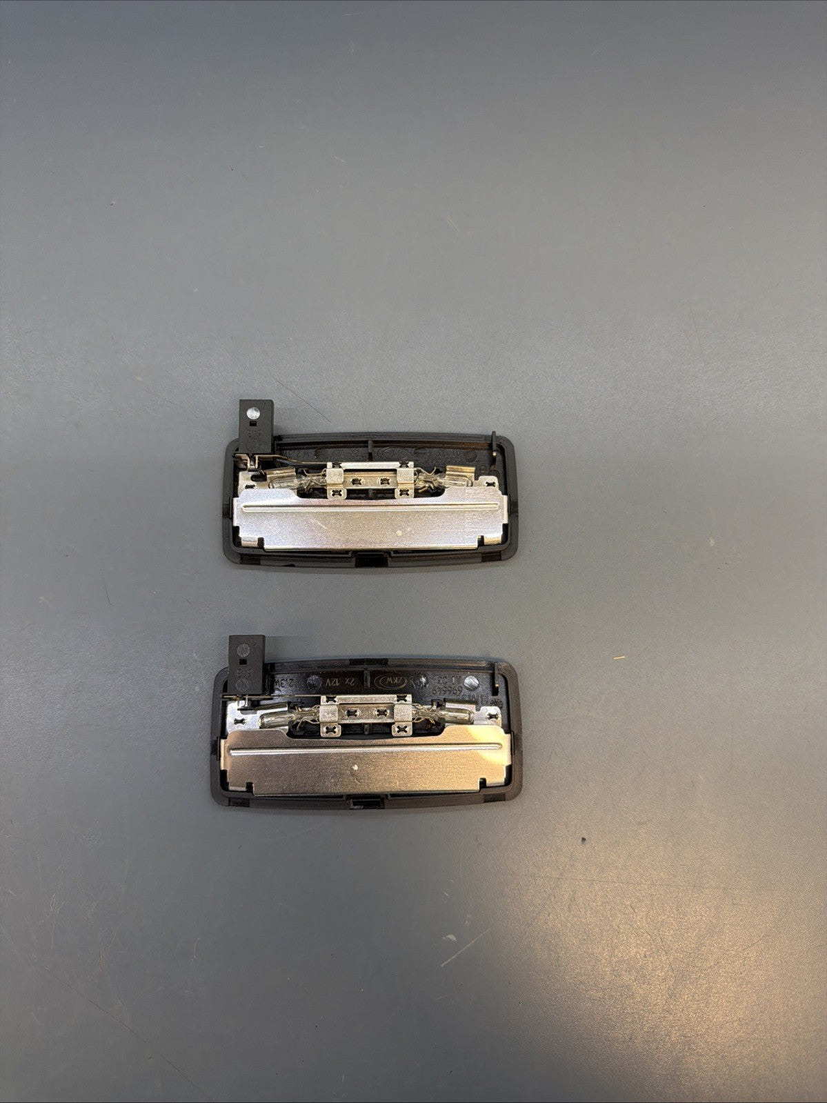 BMW E81/E82/E87/E88 FRONT INTERIOR LIGHT LAMP ELEMENT PAIR SET OF 2  6966491