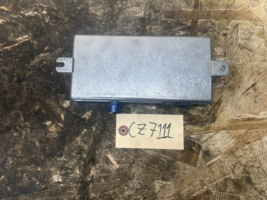 BMW 2010-2017 F10 F01 5 7 SERIES REAR BACKUP CAMERA CONTROL MODULE OEM 9240984