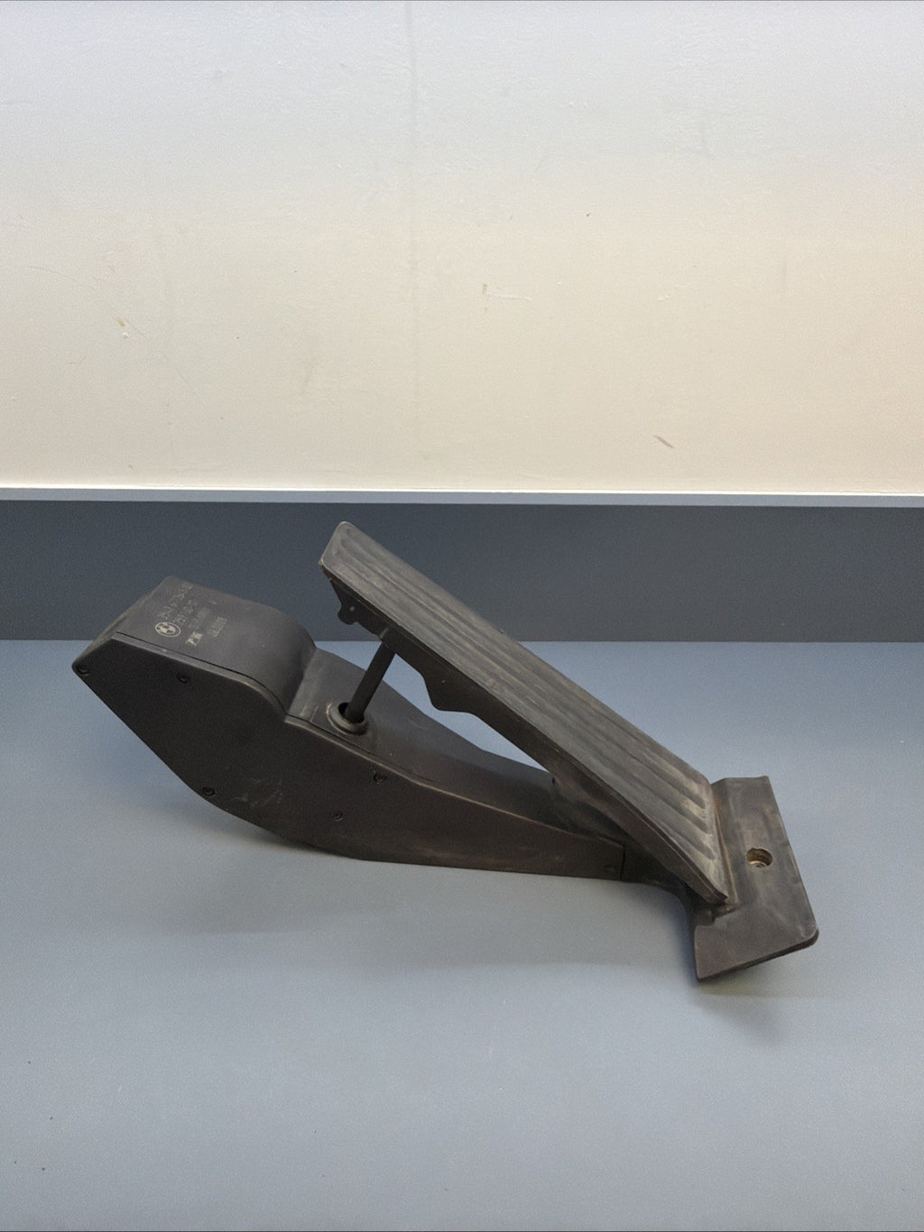 BMW Accelerator Pedal Assembly E83 E90 E91 E92 E93 E60 E61 3542 6772645 OEM