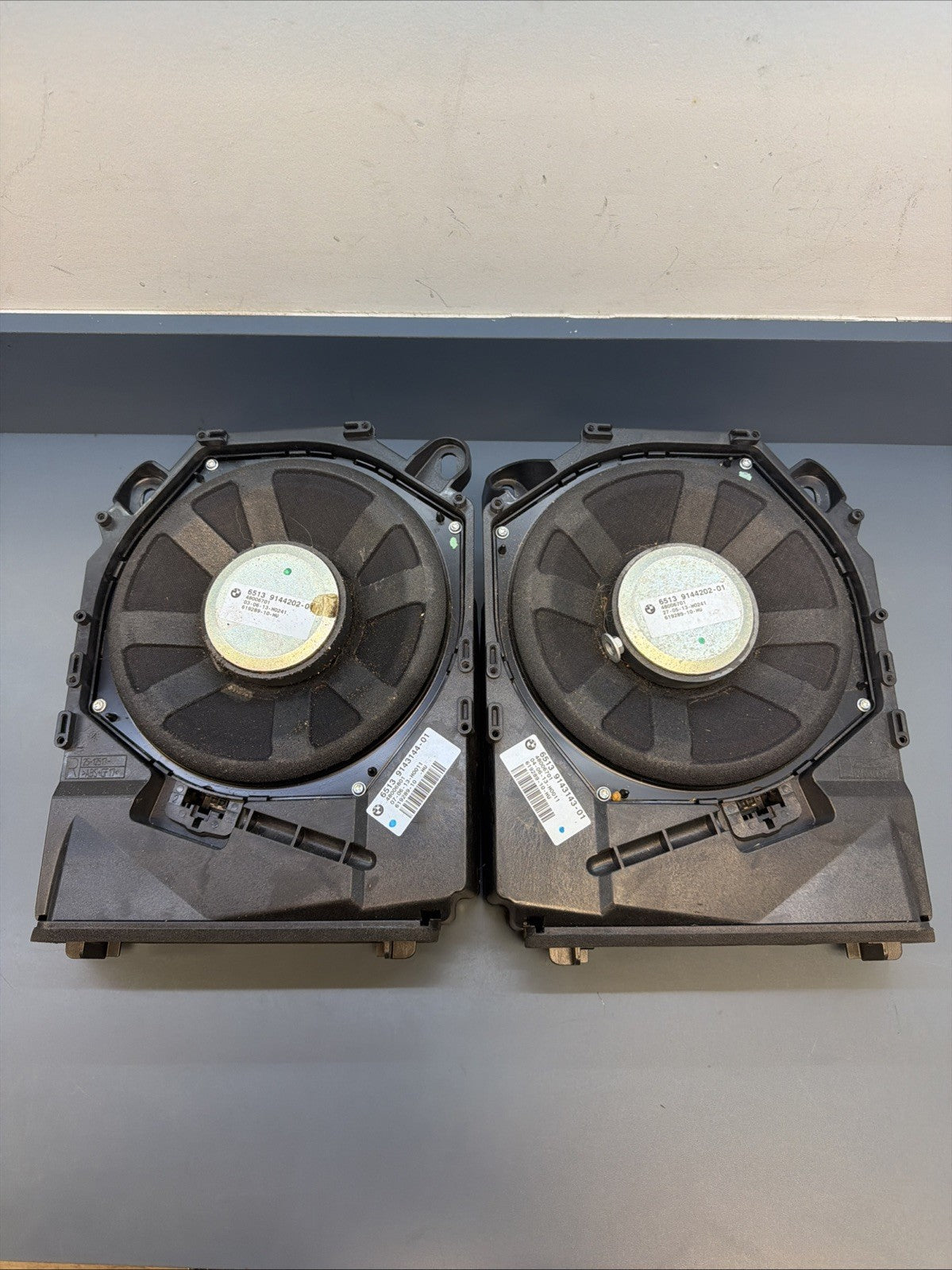 2007-2015 BMW X1 E84 Right & Left Subwoofer Speaker Set Of 2 9143144 9143143