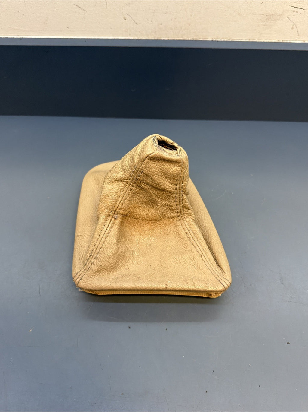 BMW E46 leather gear lever cover manual transmission beige shift boot 1434430