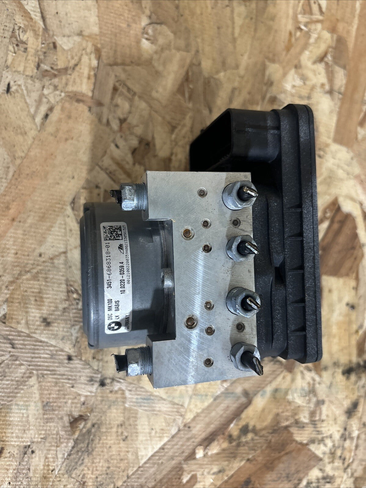 2012 - 2016 BMW 328i F30 ENGINE ABS ANTI LOCK BRAKE PUMP  CONTROL MODULE OEM