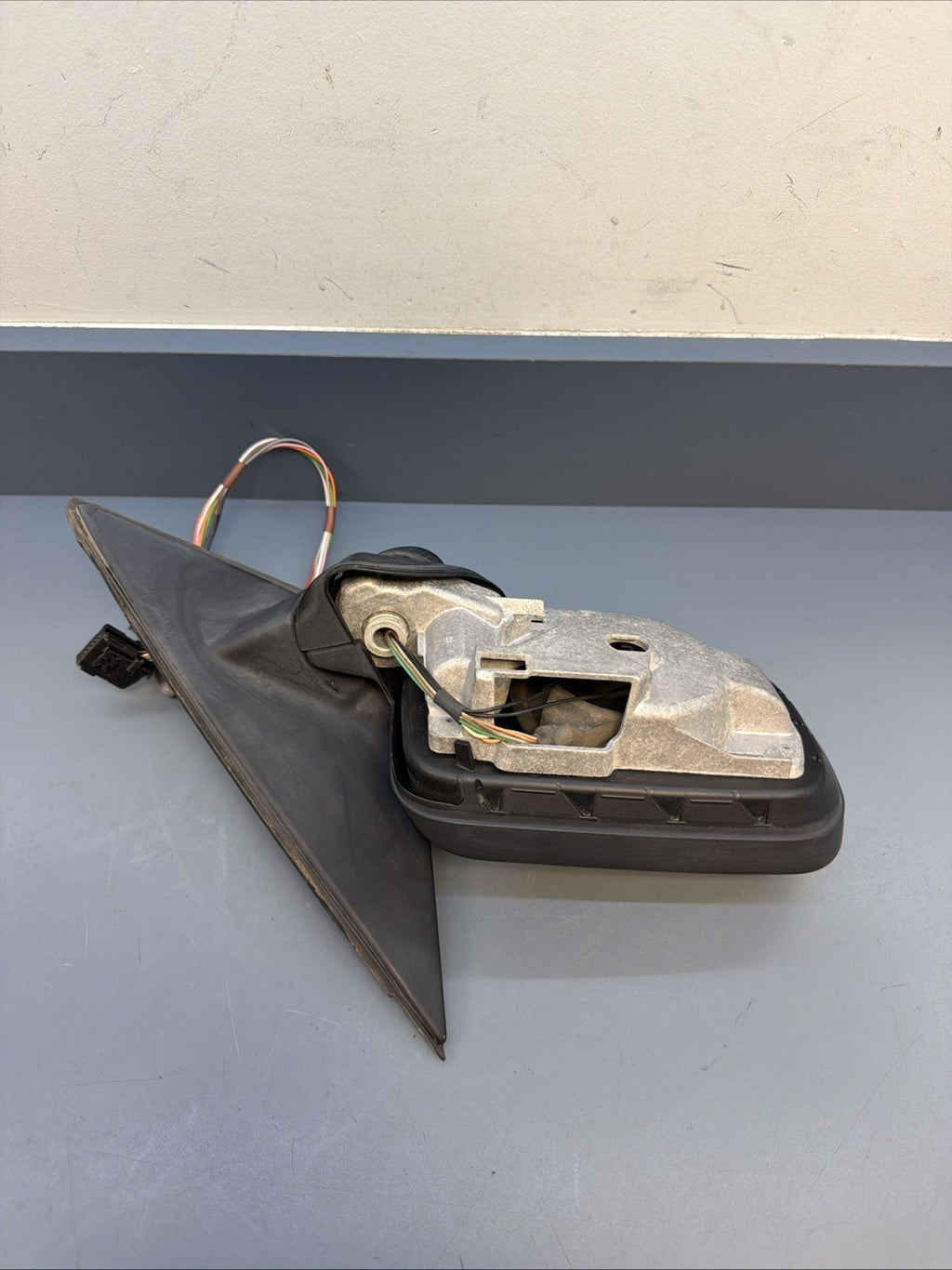BMW E46 RIGHT PASSANGER SIDE MIRROR BLUE COMPLETE OEM BMW 0117351