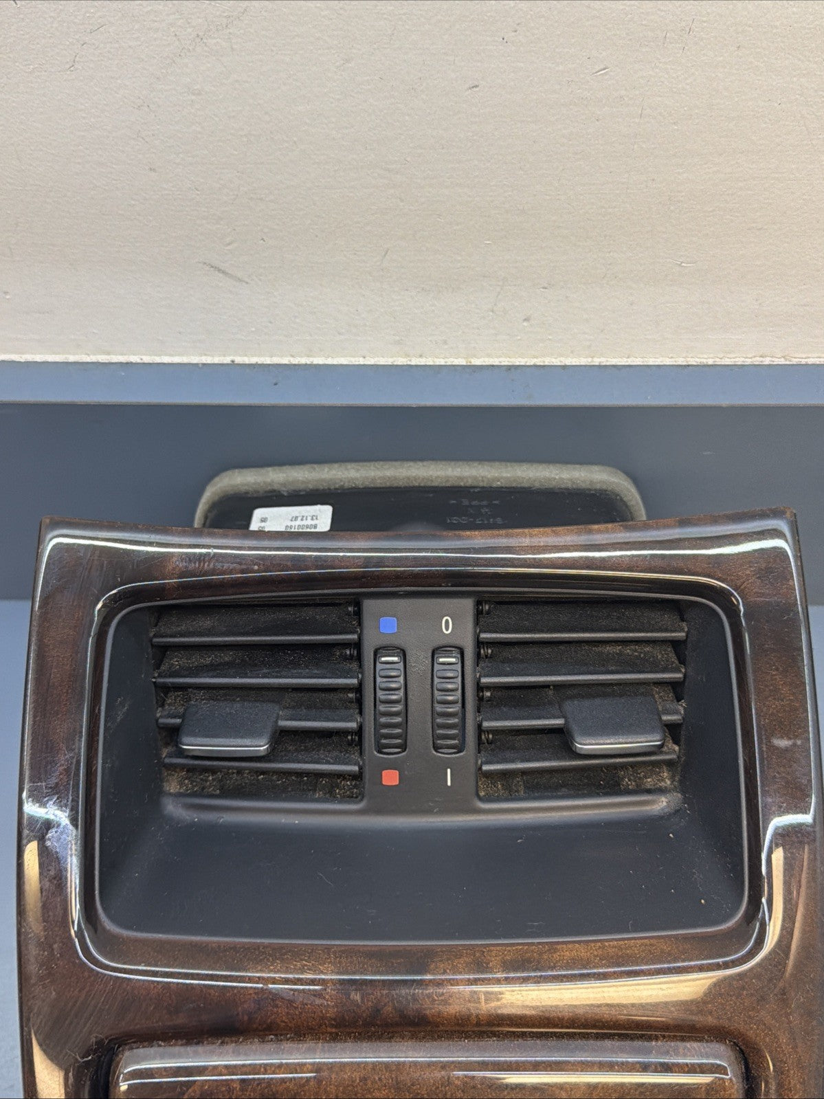 07-13 BMW 335 328 E92 E93 REAR CENTER CONSOLE AIRVENT PANEL W/ ASHTRAY 6960686