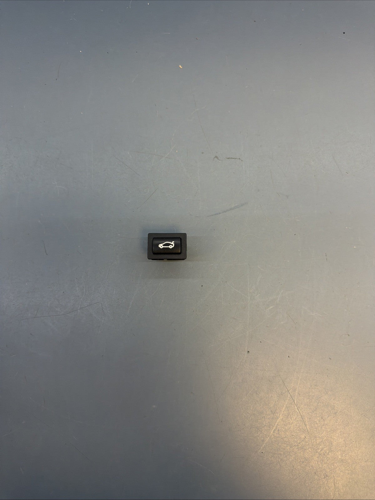 2004-2013 BMW 3-SERIES 5-SERIES Trunk Release Unlock Switch Button 6921846 OEM