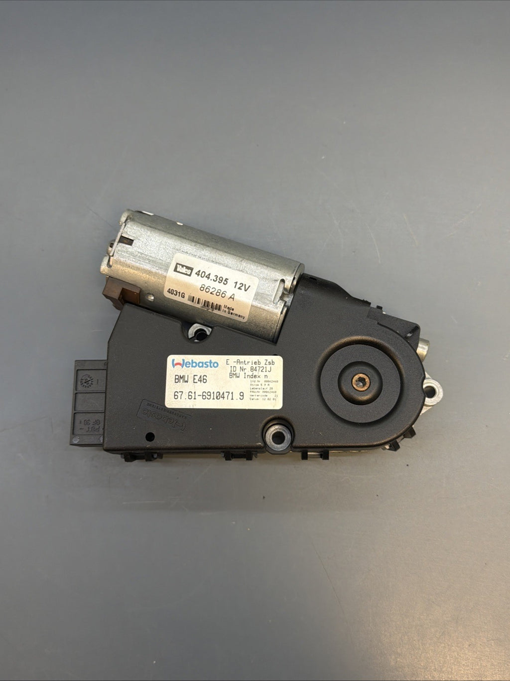 99-06 BMW E46 325 330 SUN ROOF SUNROOF MOTOR ACTUATOR OEM 6910471