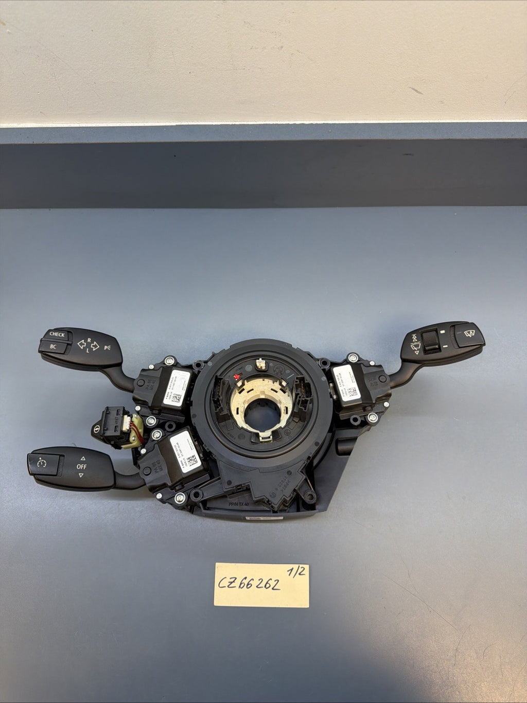 08-10 528i 535i OEM BMW E60 Steering Column Wheel Switches Clock Spring 9170214