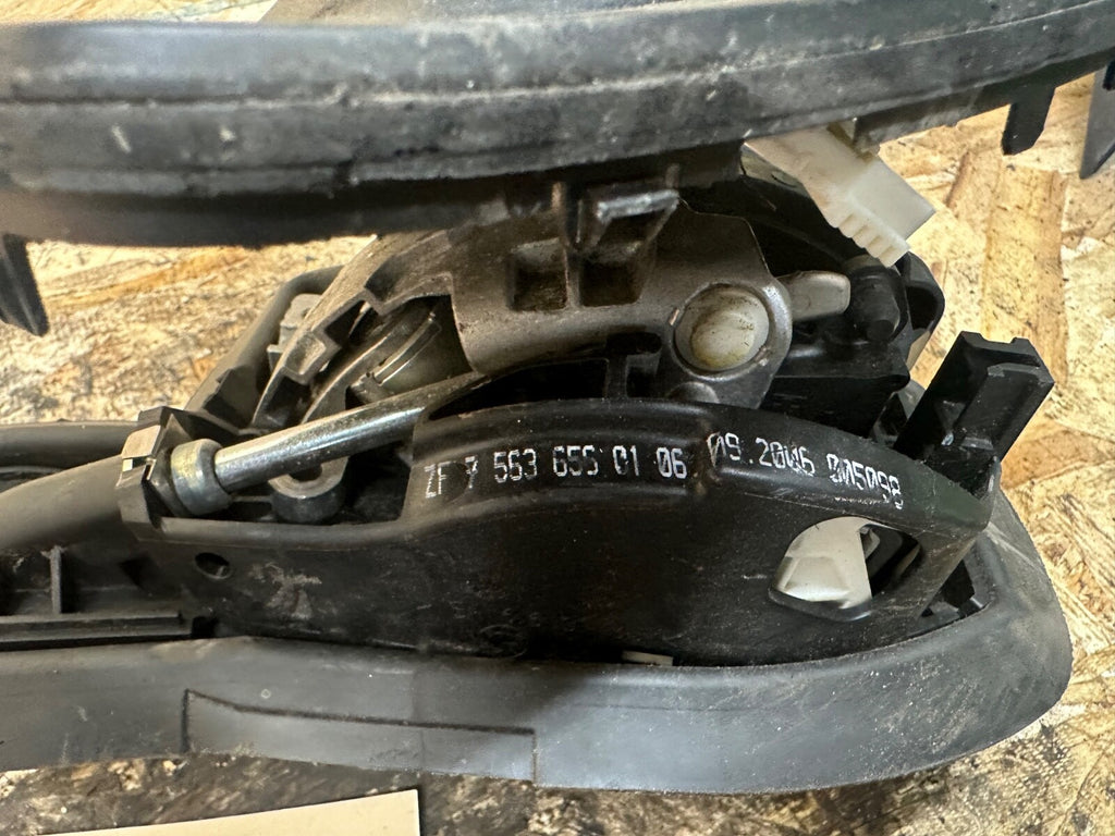 BMW E90 AUTOMATC TRANSMISSION SHIFTER ASSEMBLY COMPLETE OEM BMW 7563655