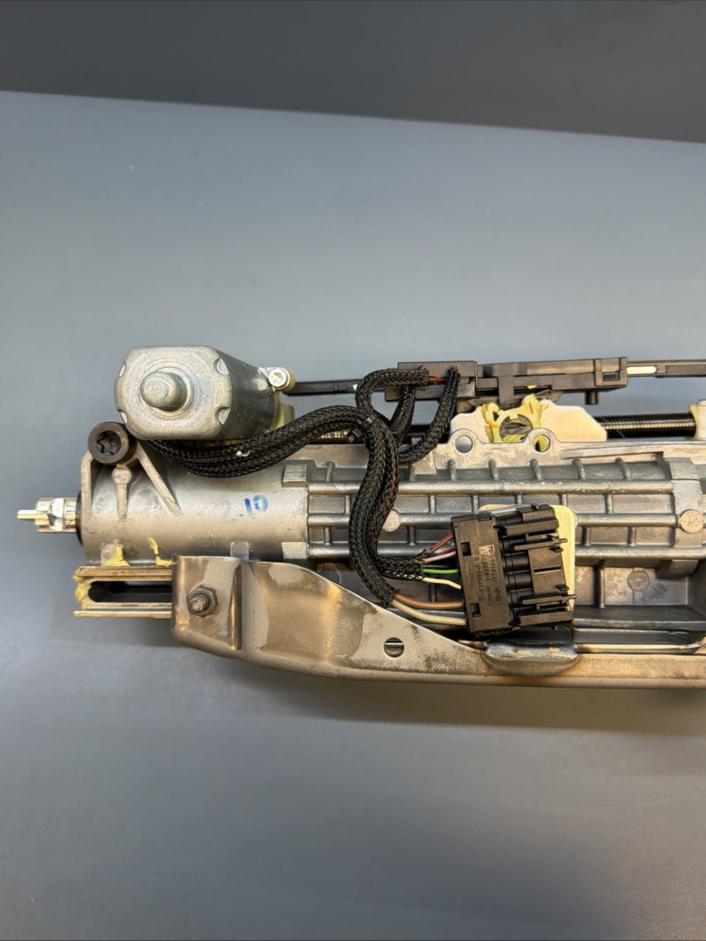 BMW POWER ELECTRIC STEERING WHEEL COLUMN ADJUSTMENT E70 E71 X5 X6 6786254