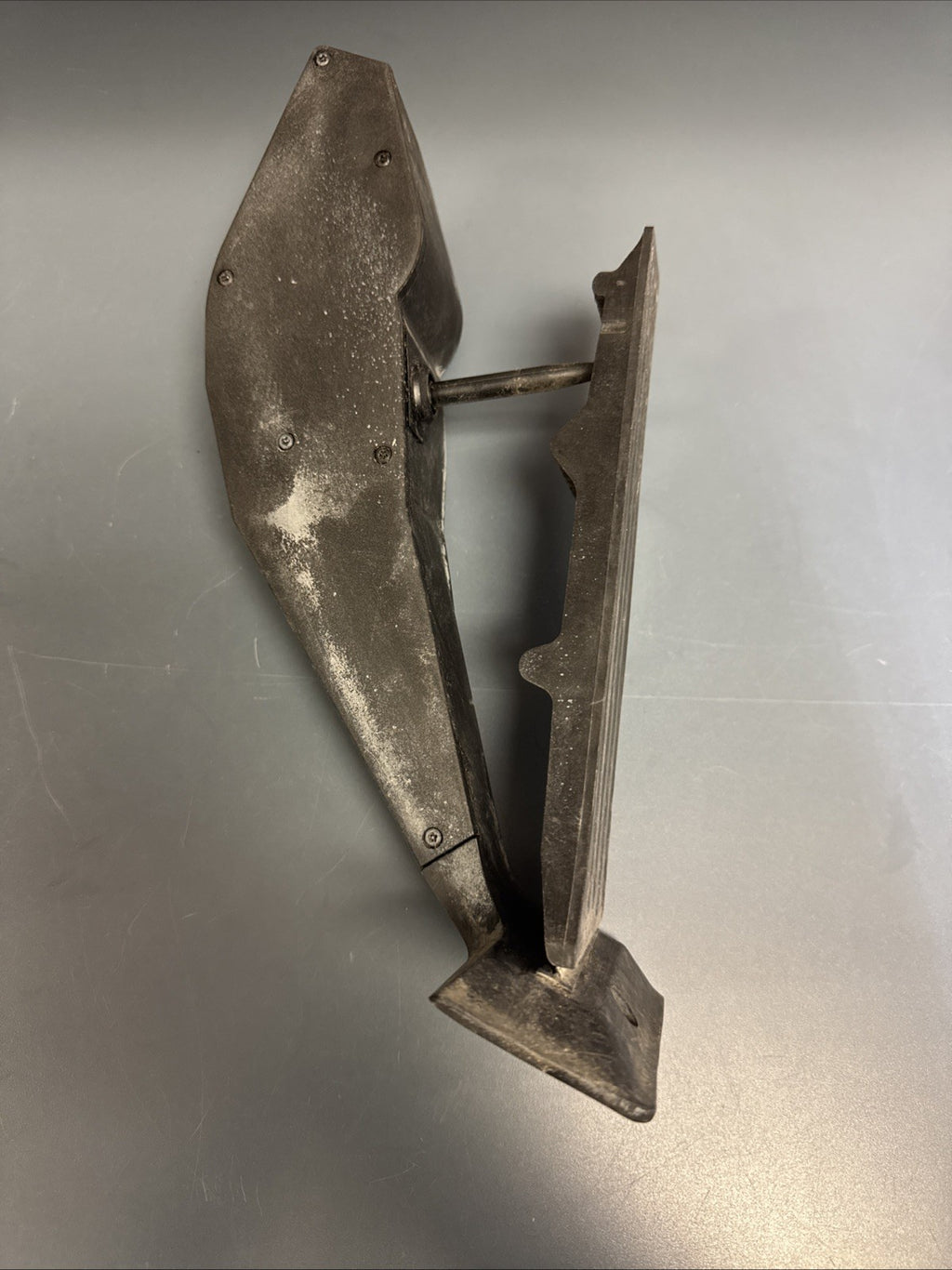 BMW E60 E88 E90 E92 F10 F30 F36 FLOOR ACCELERATOR GAS PEDAL SENSOR OEM 6766930