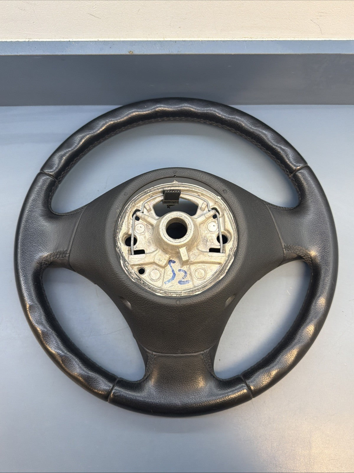 2006-2011 BMW 3 SERIES E90 E91 STEERING WHEEL LEATHER MULTIFUNCTION 61645150G