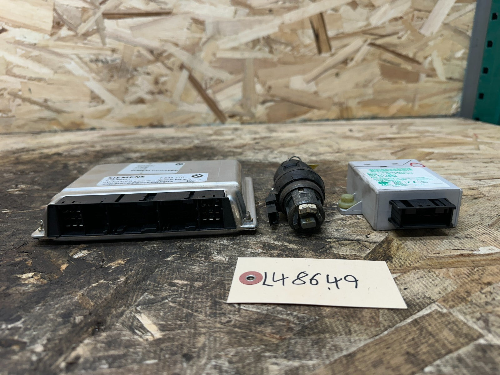 BMW 99-05 E46 ECU DME CAS IMMOBILIZER KEY VIN MATCHED SET OEM 7548770+6905670