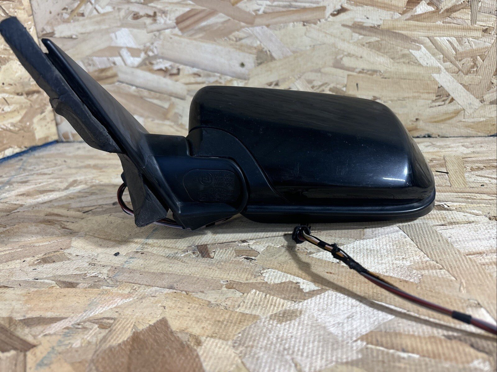 2001-2003 BMW 525iA Right Door Mirror Power Memory E10117352 OEM