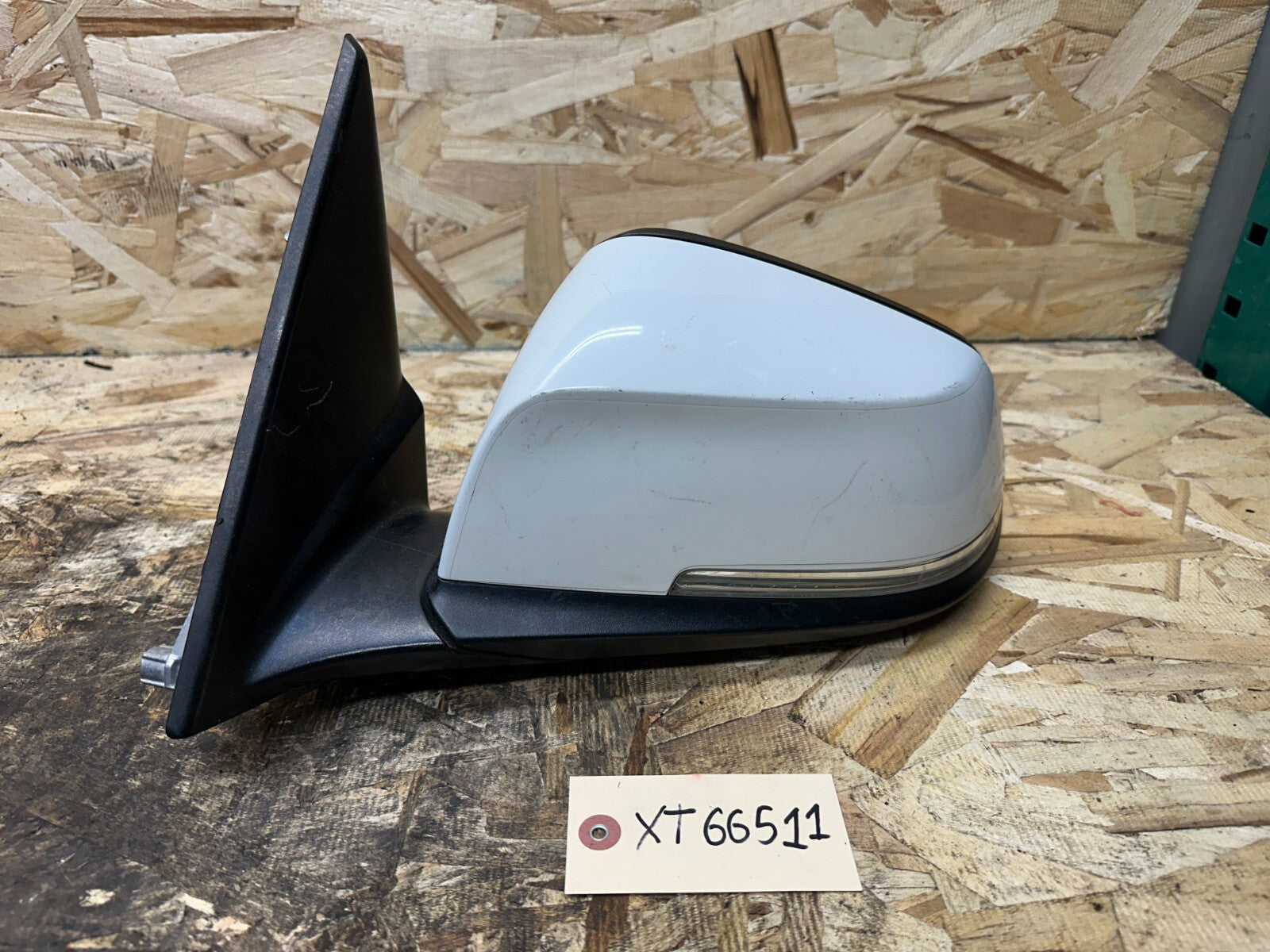 BMW 12-15 E84 X1 FRONT RIGHT PASSANGER FOLDING SIDE MIRROR WHITE OEM A046314