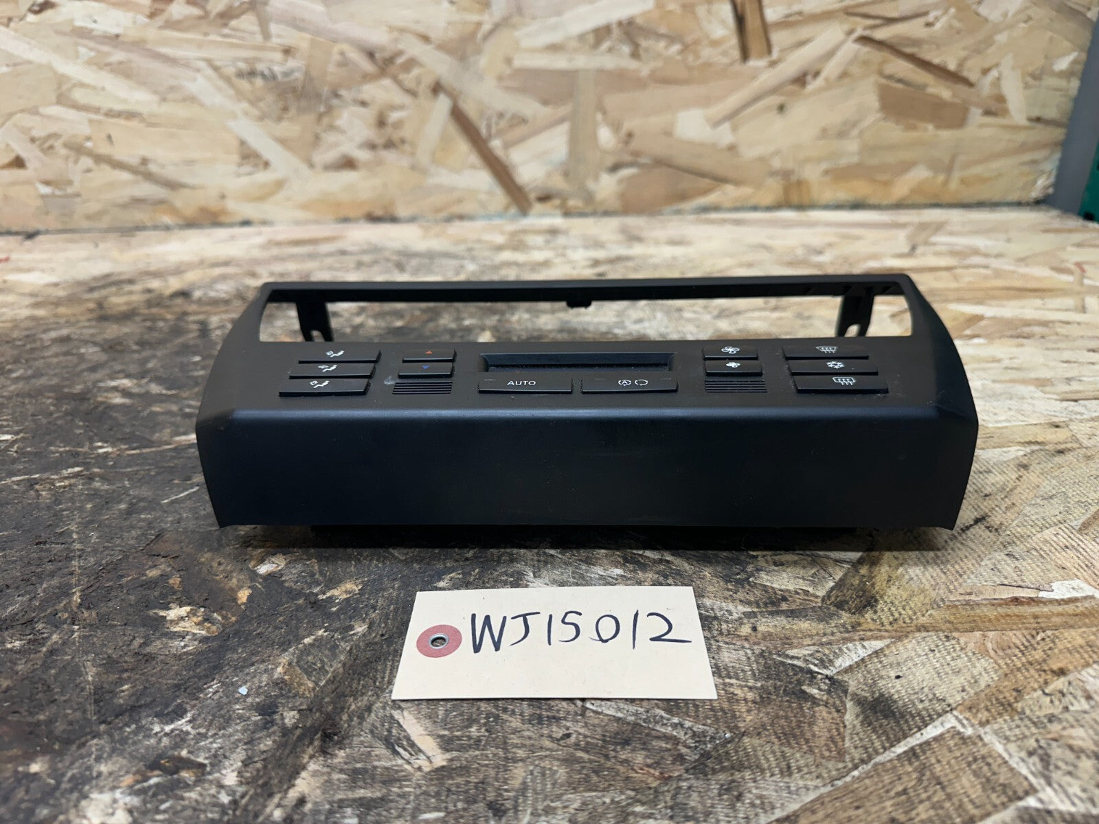 BMW 2003-2010 E83 X3 AC HEATER CLIMATE CONTROL PANEL TRIM BLACK OEM 3443981