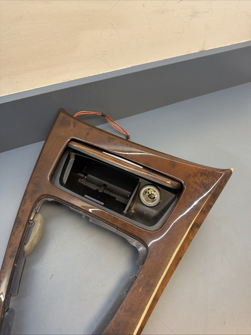 2006 BMW E90 E92 328i 335i CENTER CONSOLE WOOD CIC TRIM OEM