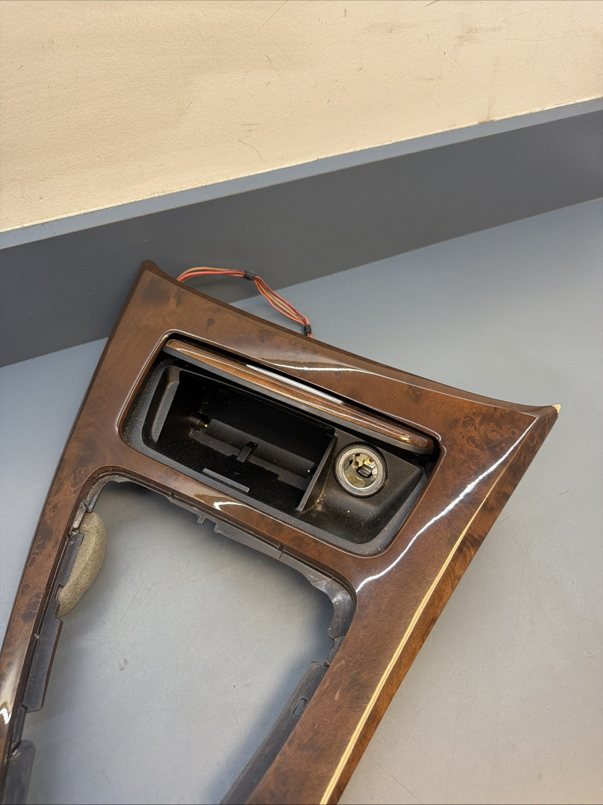 2006 BMW E90 E92 328i 335i CENTER CONSOLE WOOD CIC TRIM OEM