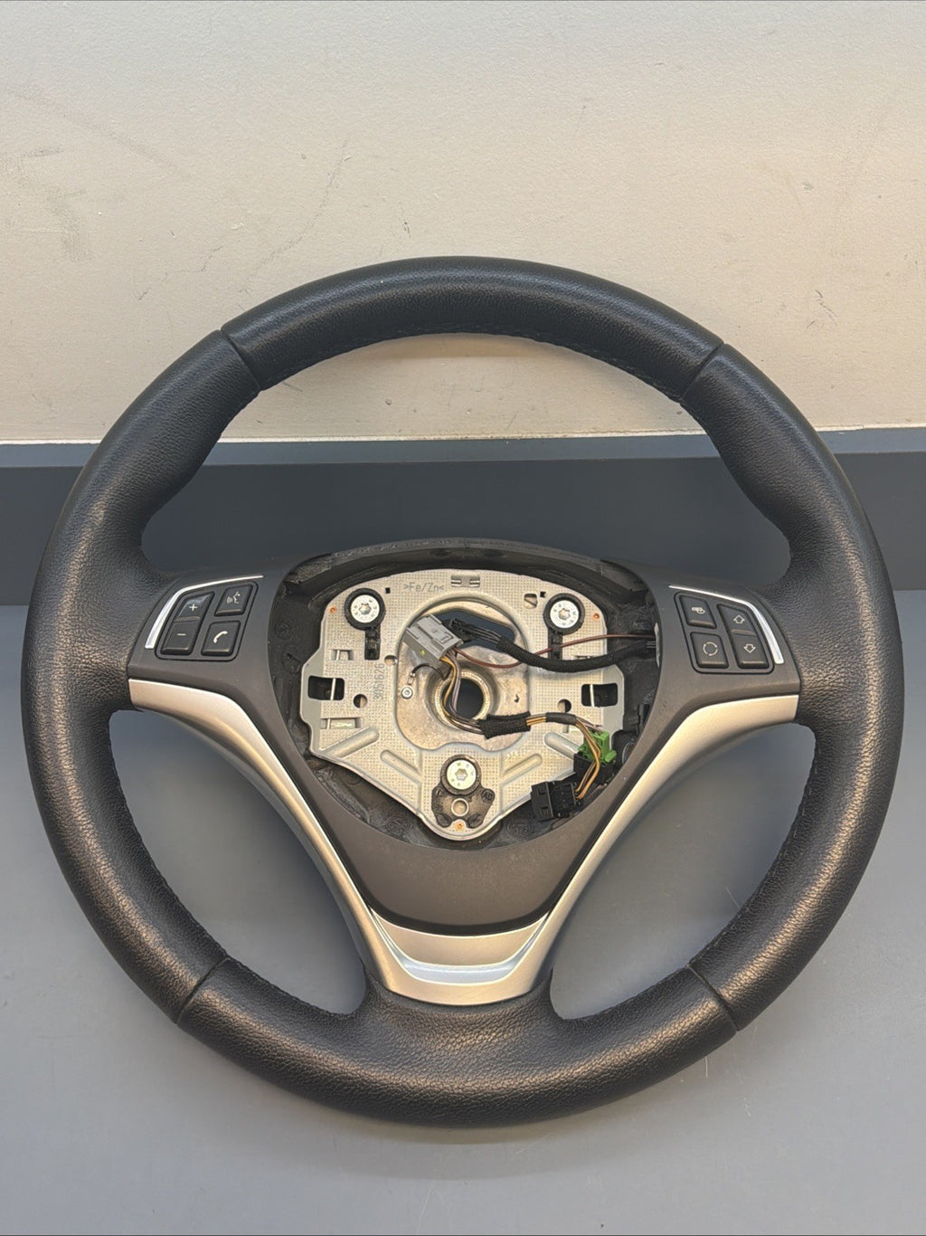 07-13 BMW X1 E84 Sport Steering Wheel Heated Leather W/O Paddles LCI OEM 6853133