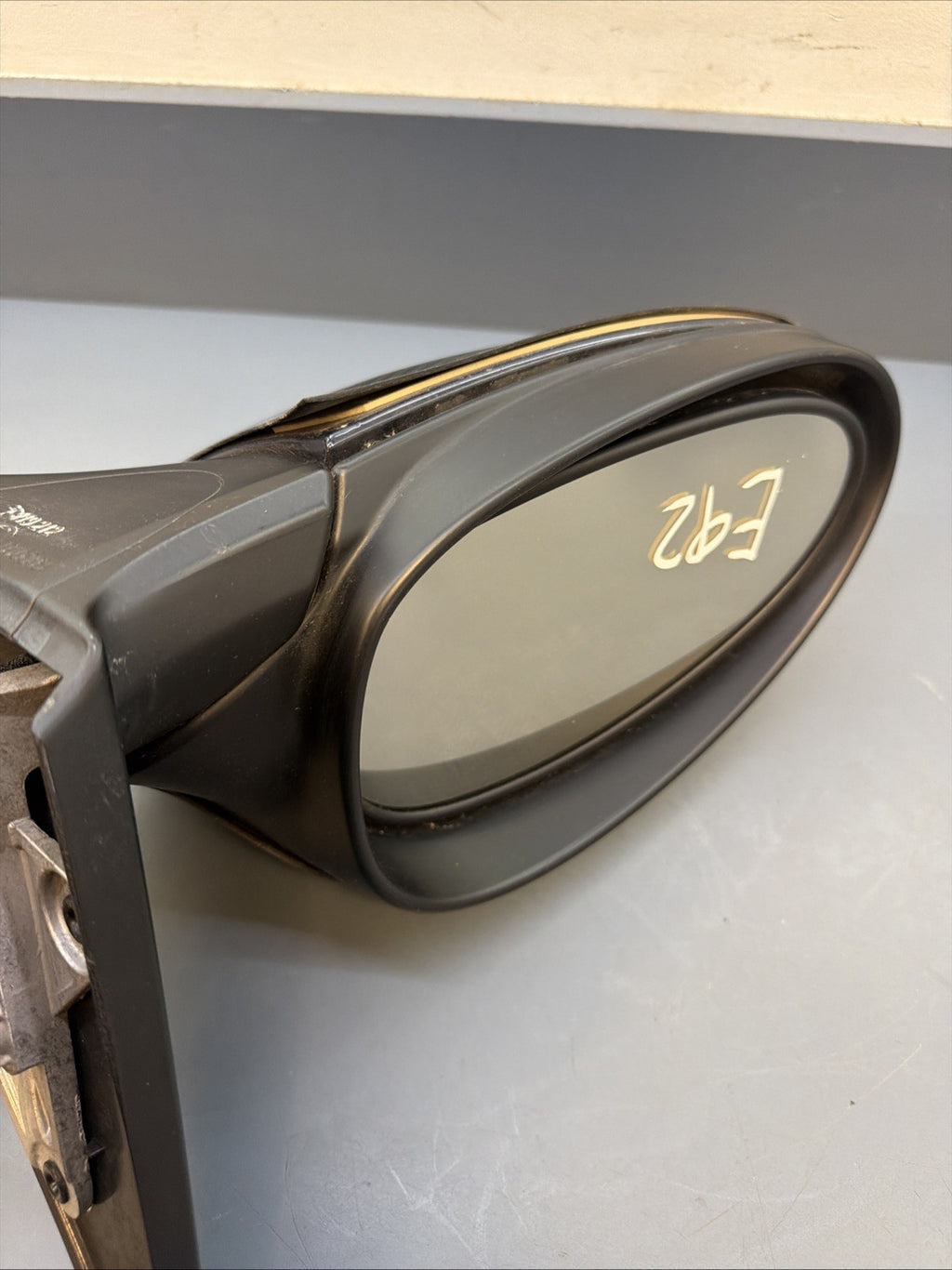 07-10 BMW 328i E92 E93 Driver Left Side Door Mirror Carbon Cover 7119212