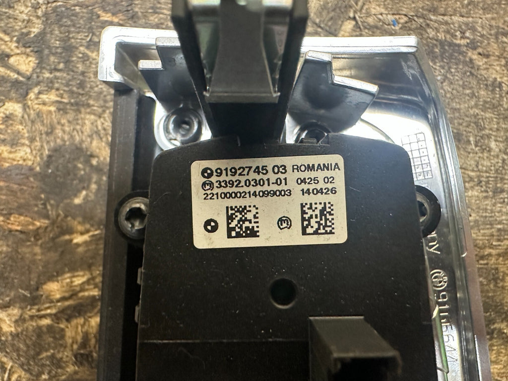 BMW 09-17 F10 F11 5 SERIES GLOSSY BLACK HEADLIGHT CONTROL SWITCH PANEL 9166644
