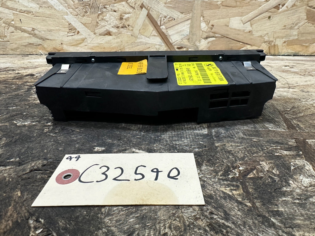 BMW 2001-2006 E46 3 SERIES AC HEATER CLIMATE CONTROL PANEL OEM 6917004