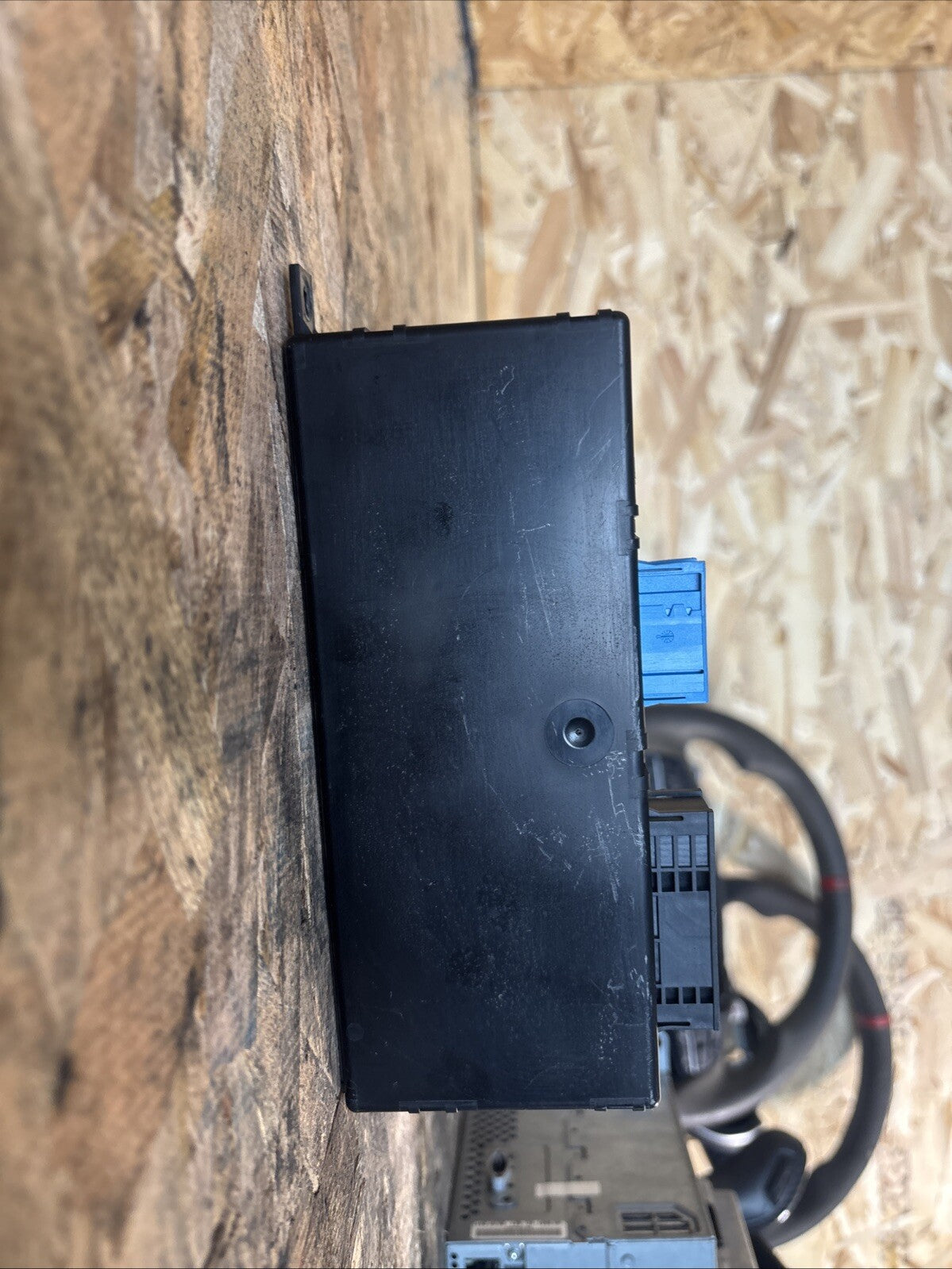 BMW 5 SERIES F10 F11 520D 530D 10-14 BODY CONTROL CENTRAL GATEWAY MODULE 9266407