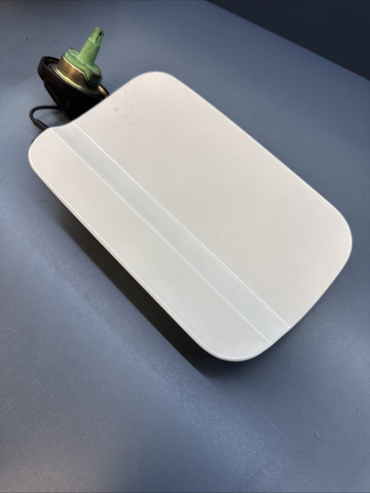2000 - 2006 Bmw X5 E53 Fuel Filler Lid Cover Door Petrol Gas Tank 7509290 WHITE